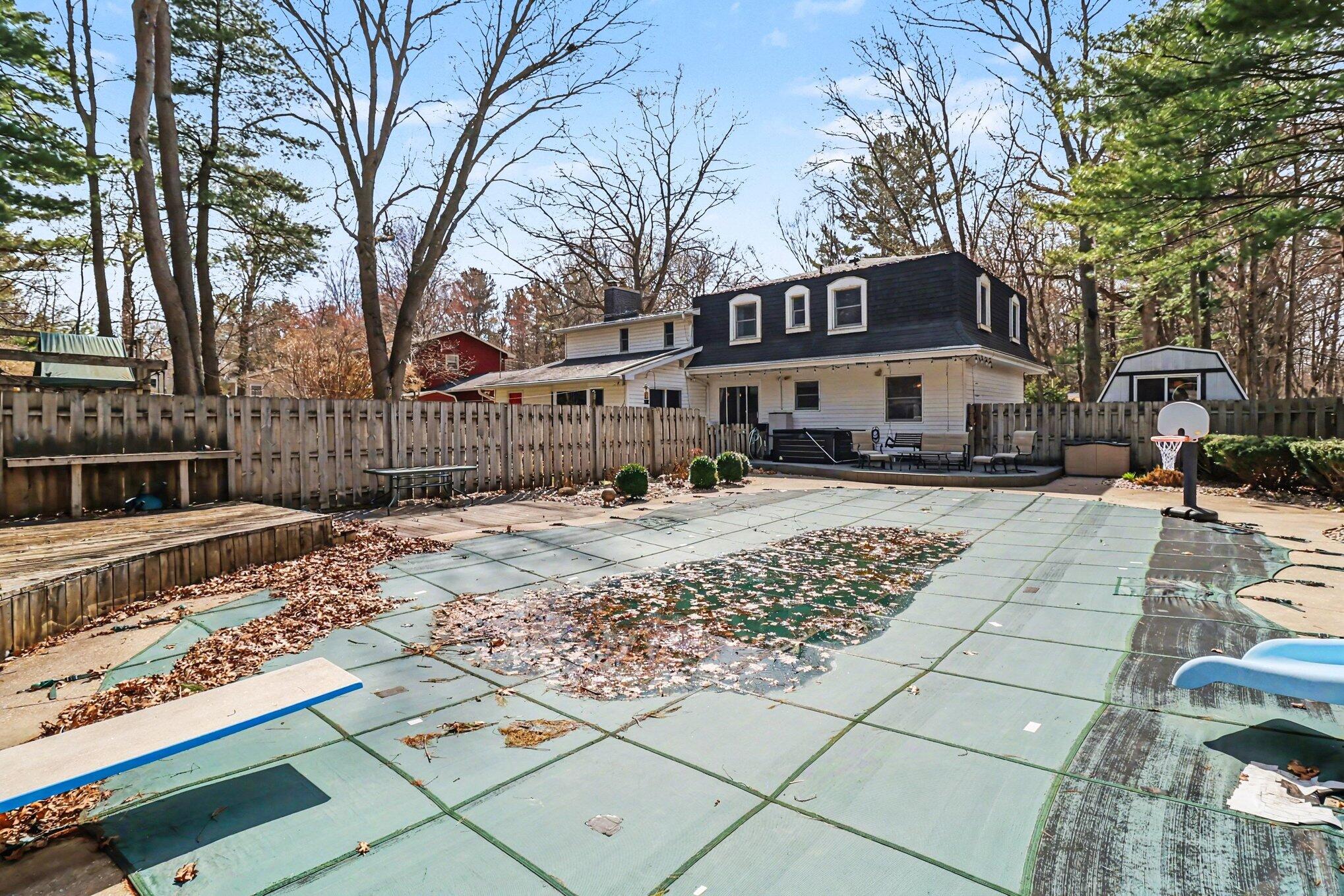 1378 N Lendale Street Ludington MI 49431