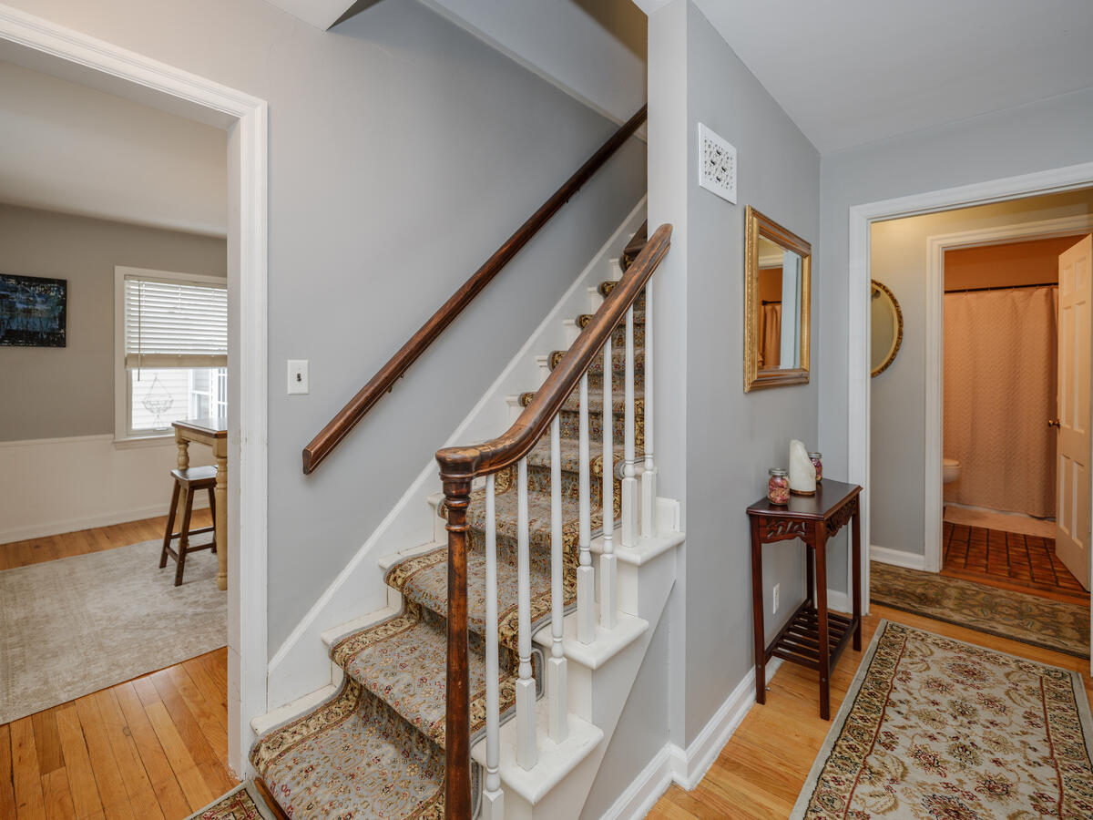 3419 Old Colony Road Kalamazoo MI 49008