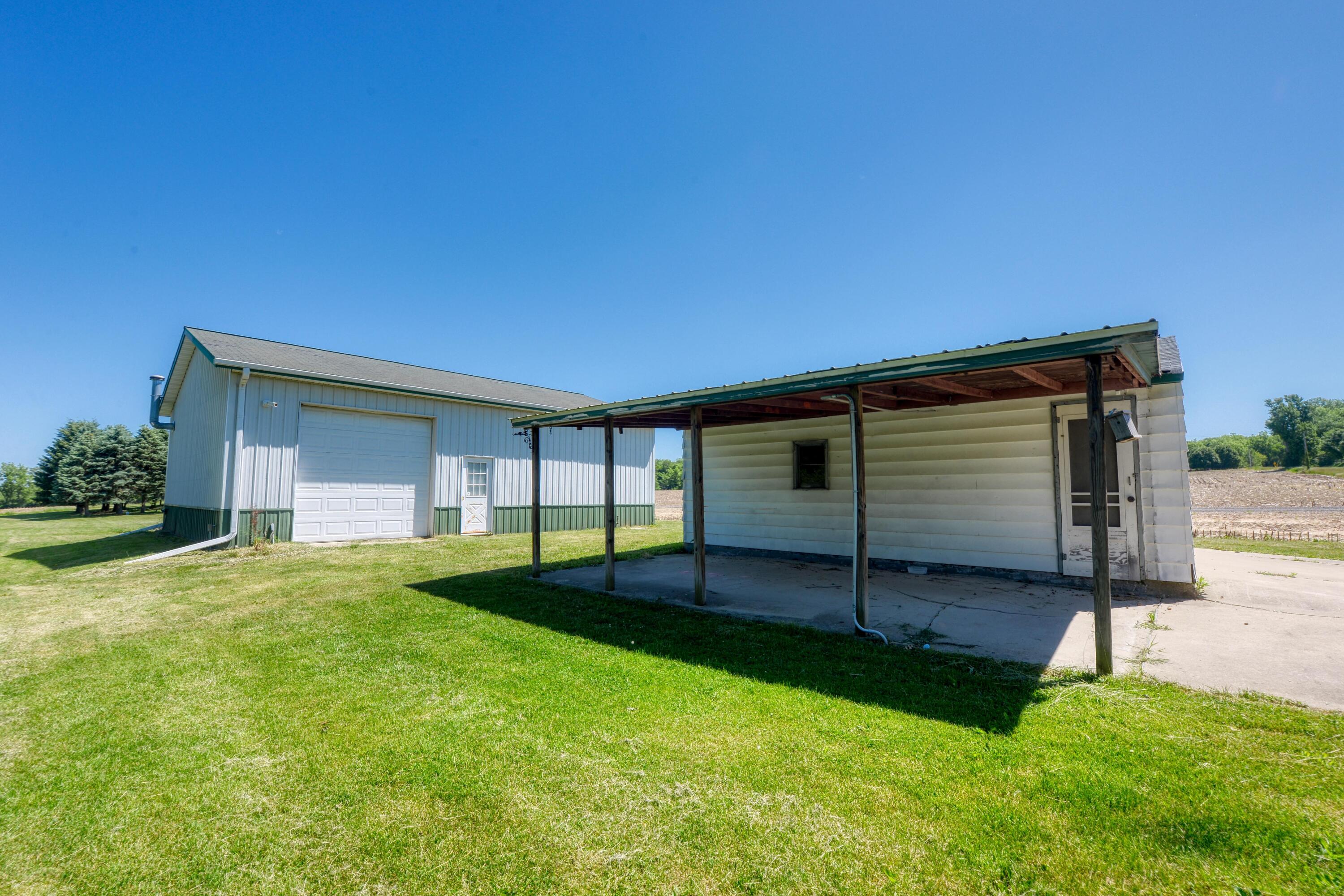 761 W Warren Woods Road Galien MI 49113