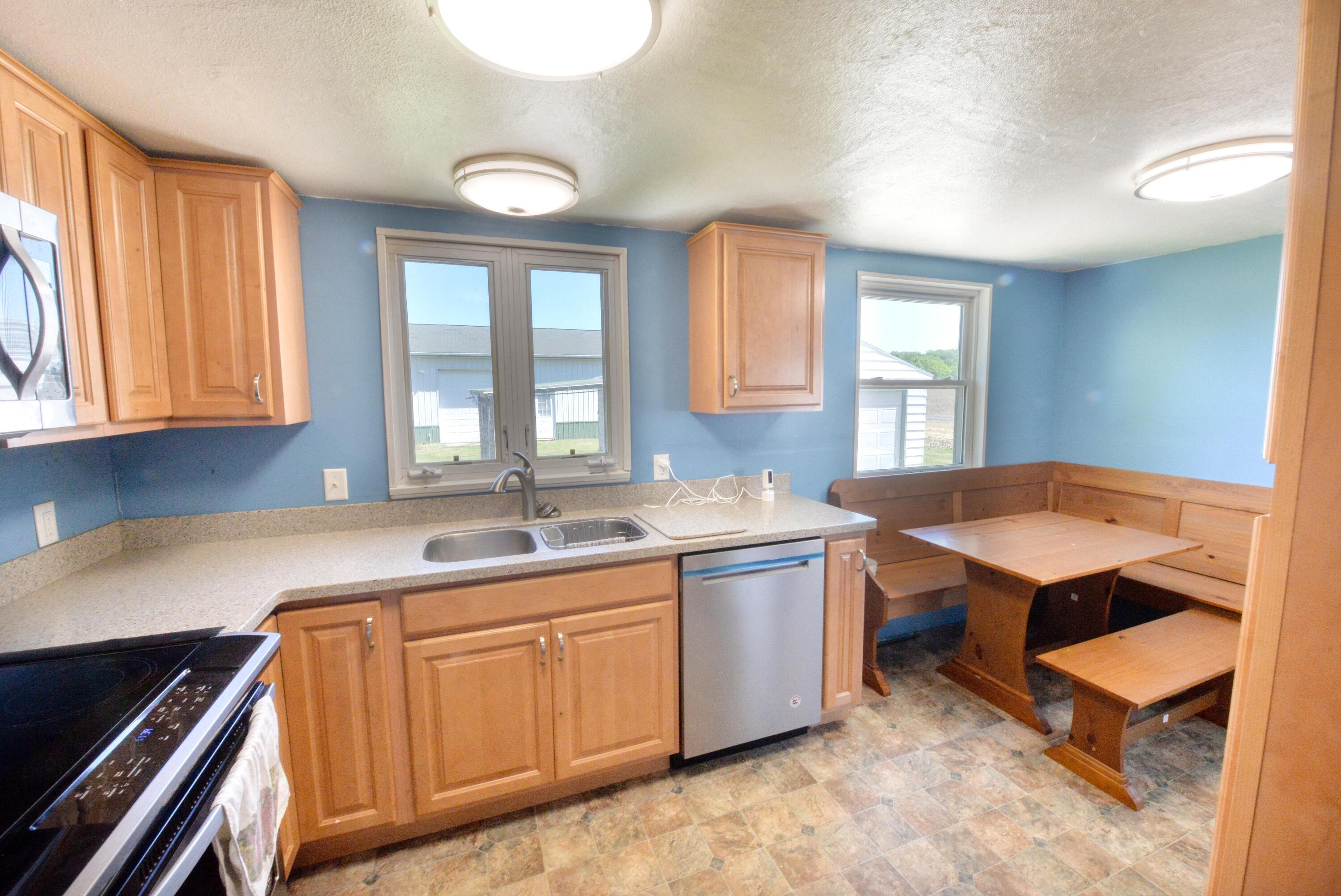 761 W Warren Woods Road Galien MI 49113