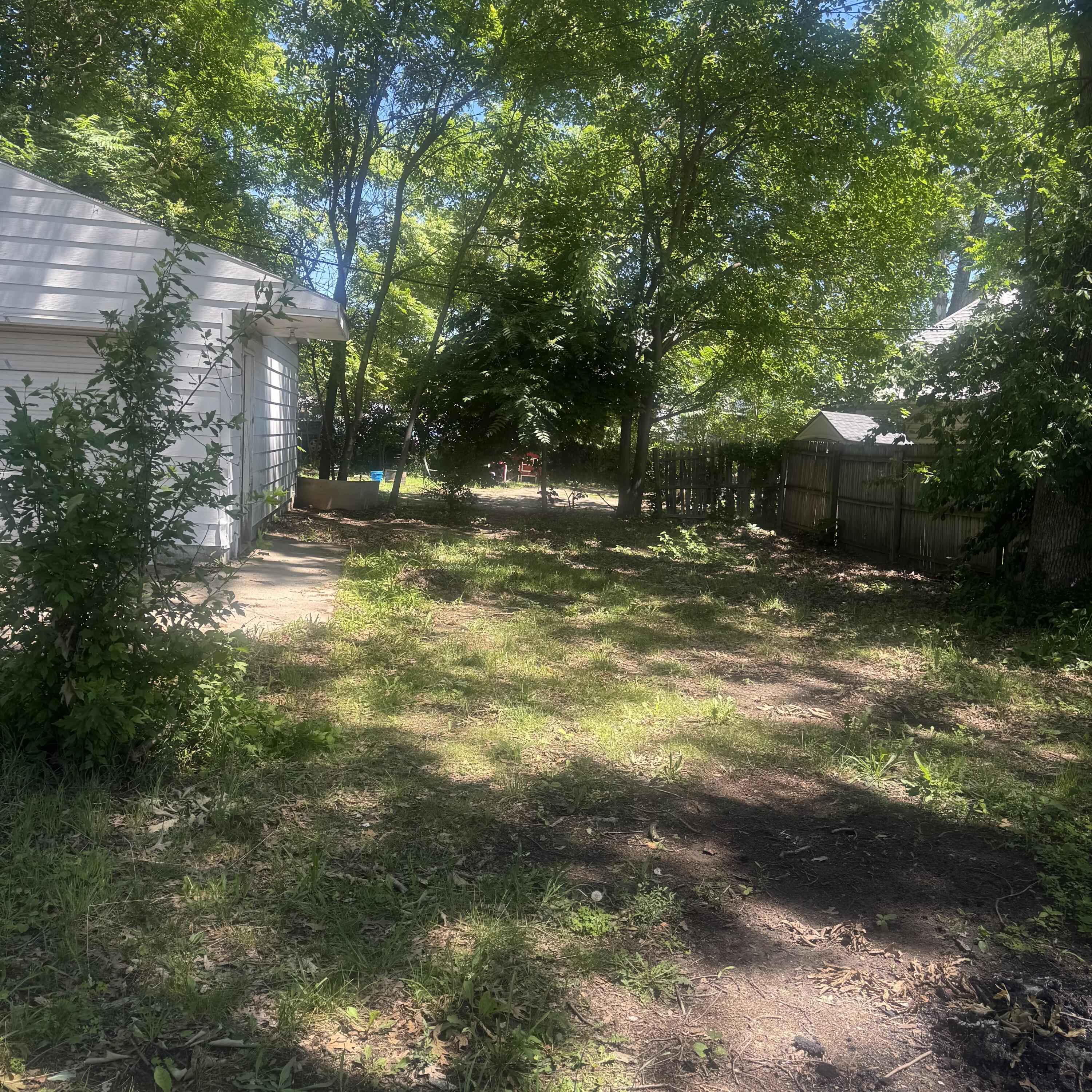 768 Hill Avenue Muskegon MI 49442
