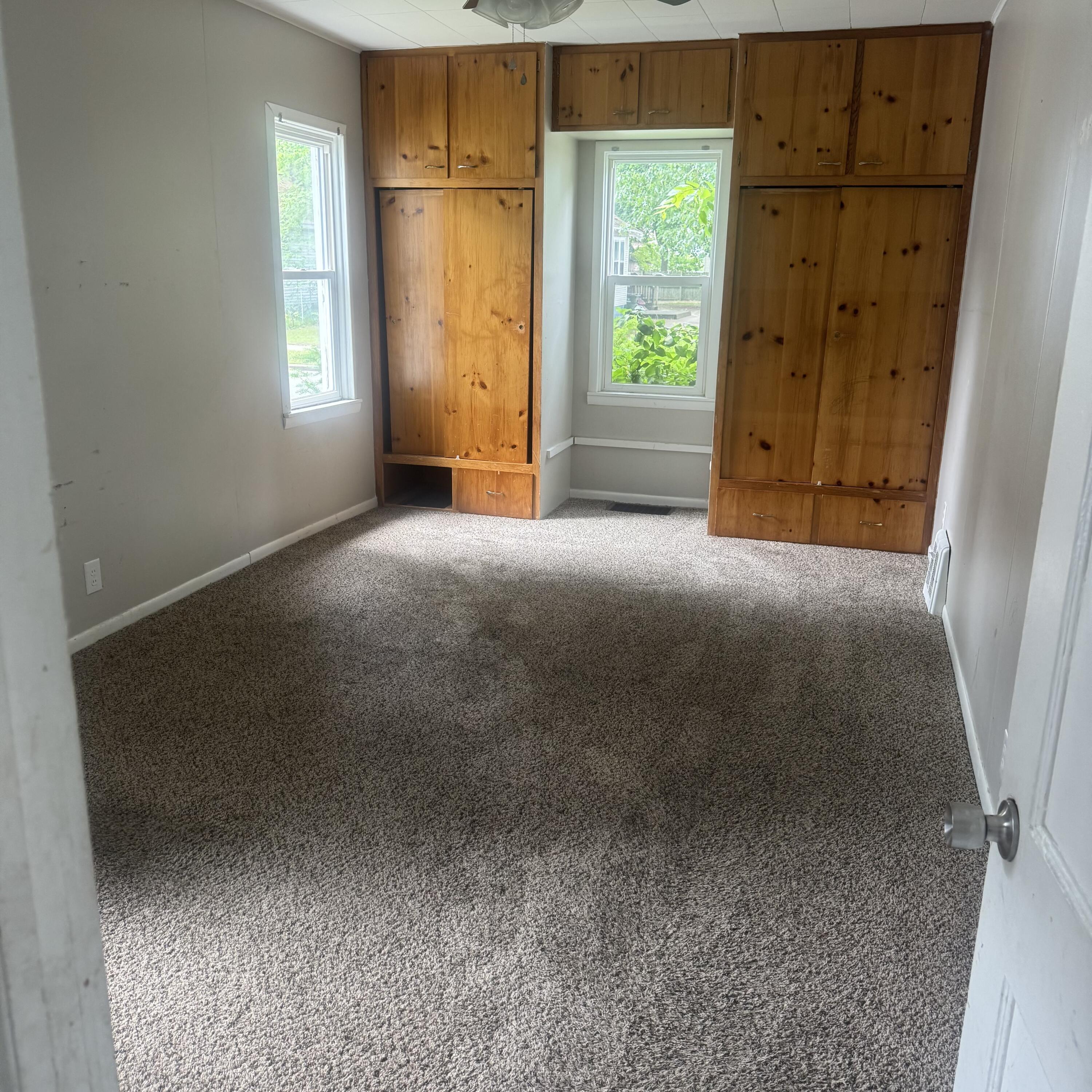 768 Hill Avenue Muskegon MI 49442