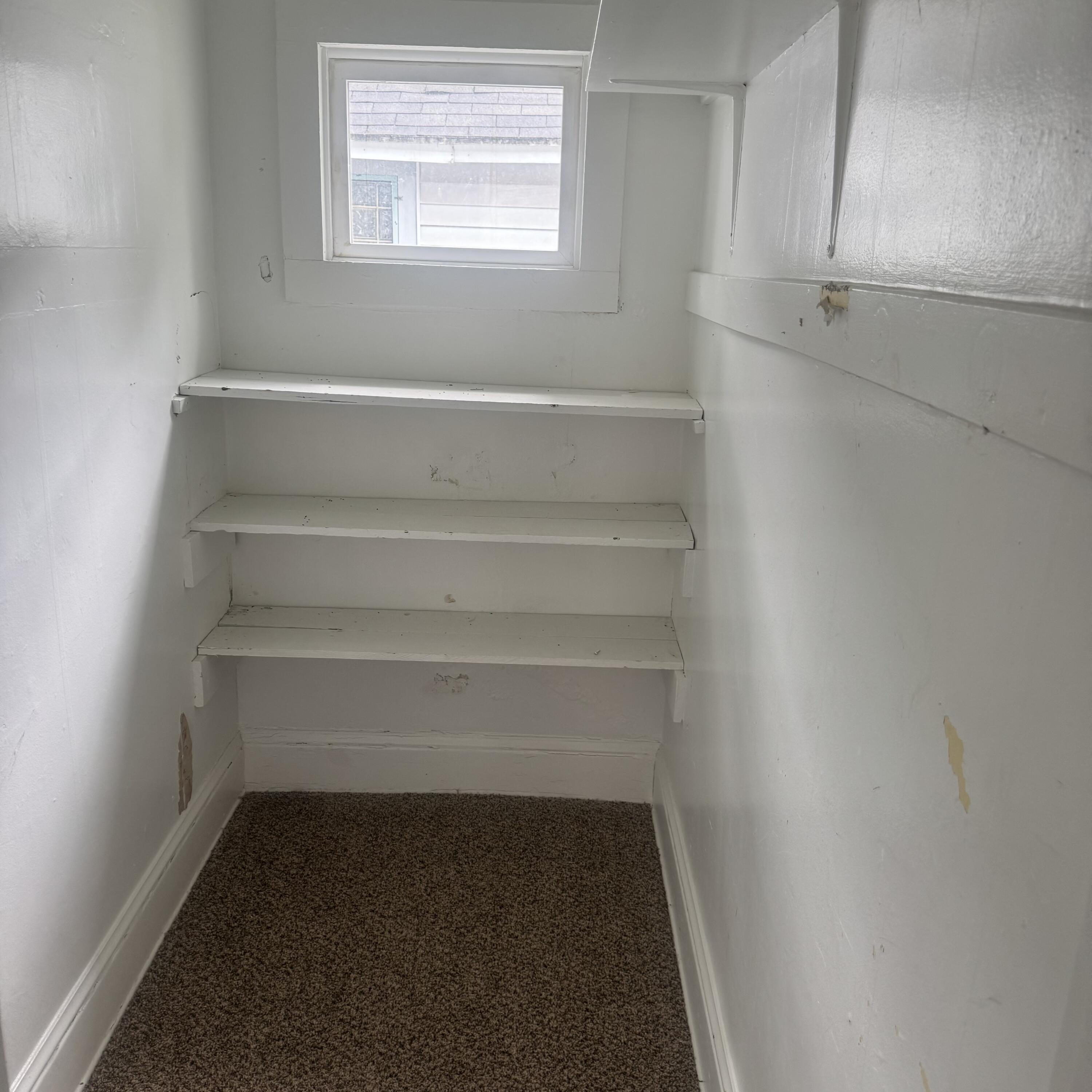 768 Hill Avenue Muskegon MI 49442