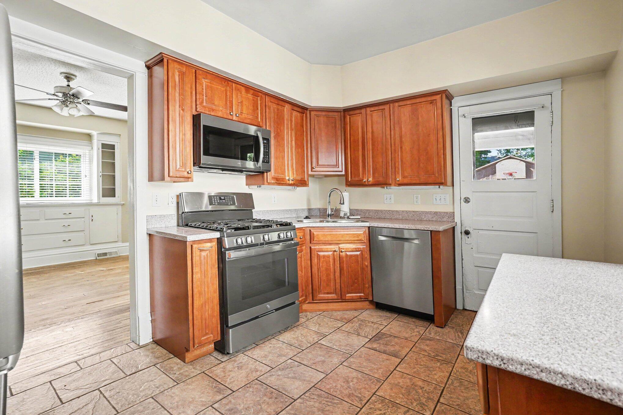1330 W Maple Street Kalamazoo MI 49008