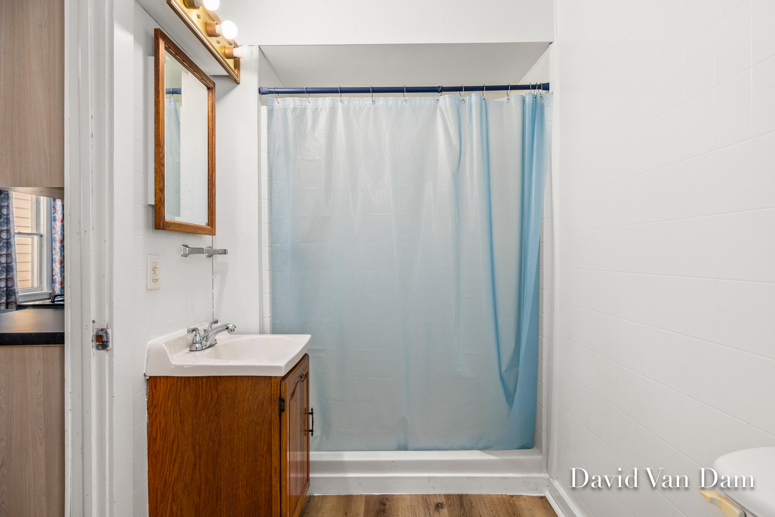 943 Prospect Avenue NE Grand Rapids MI 49503