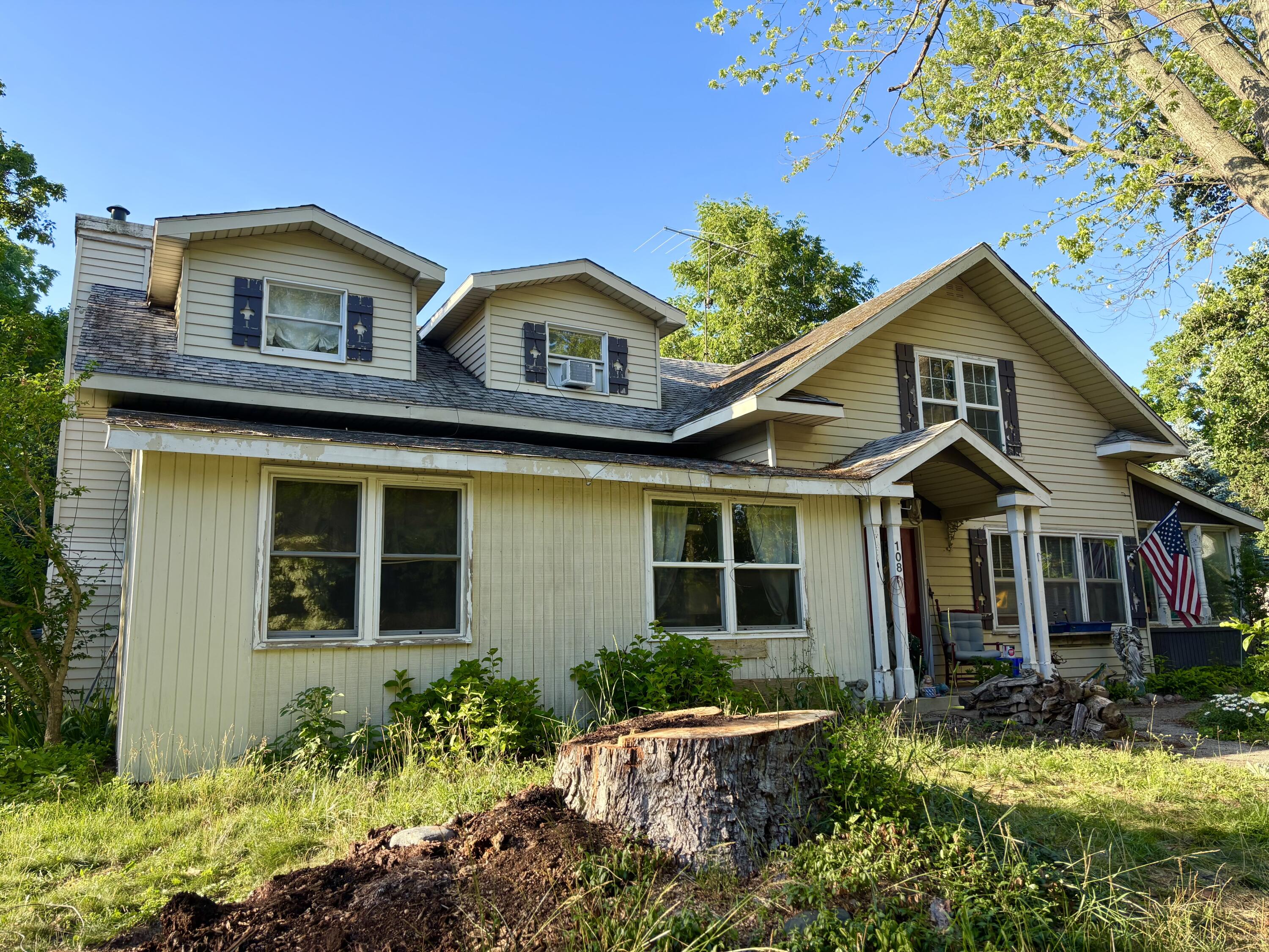 108 S Union Street Douglas MI 49406