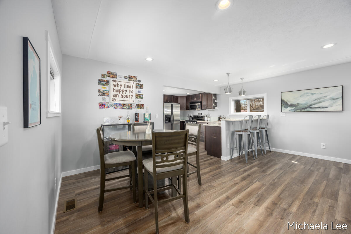 1204 Witham Road Muskegon MI 49445
