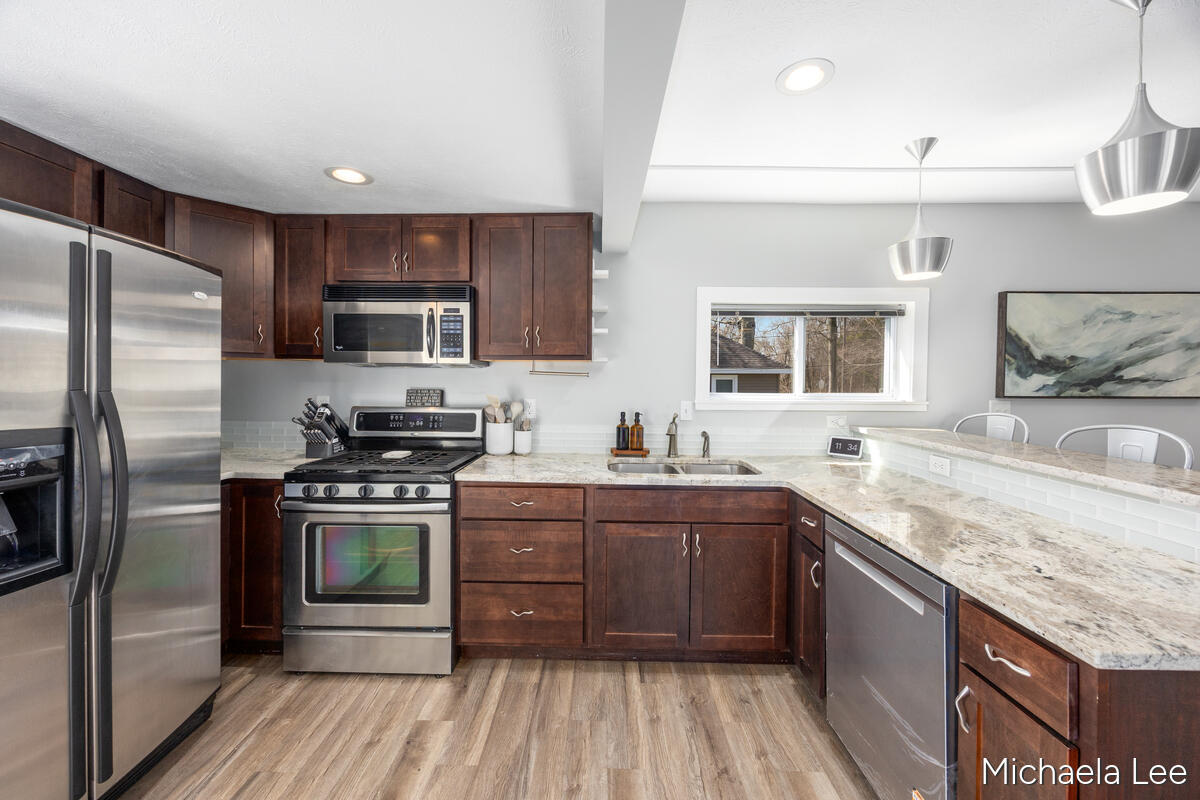 1204 Witham Road Muskegon MI 49445