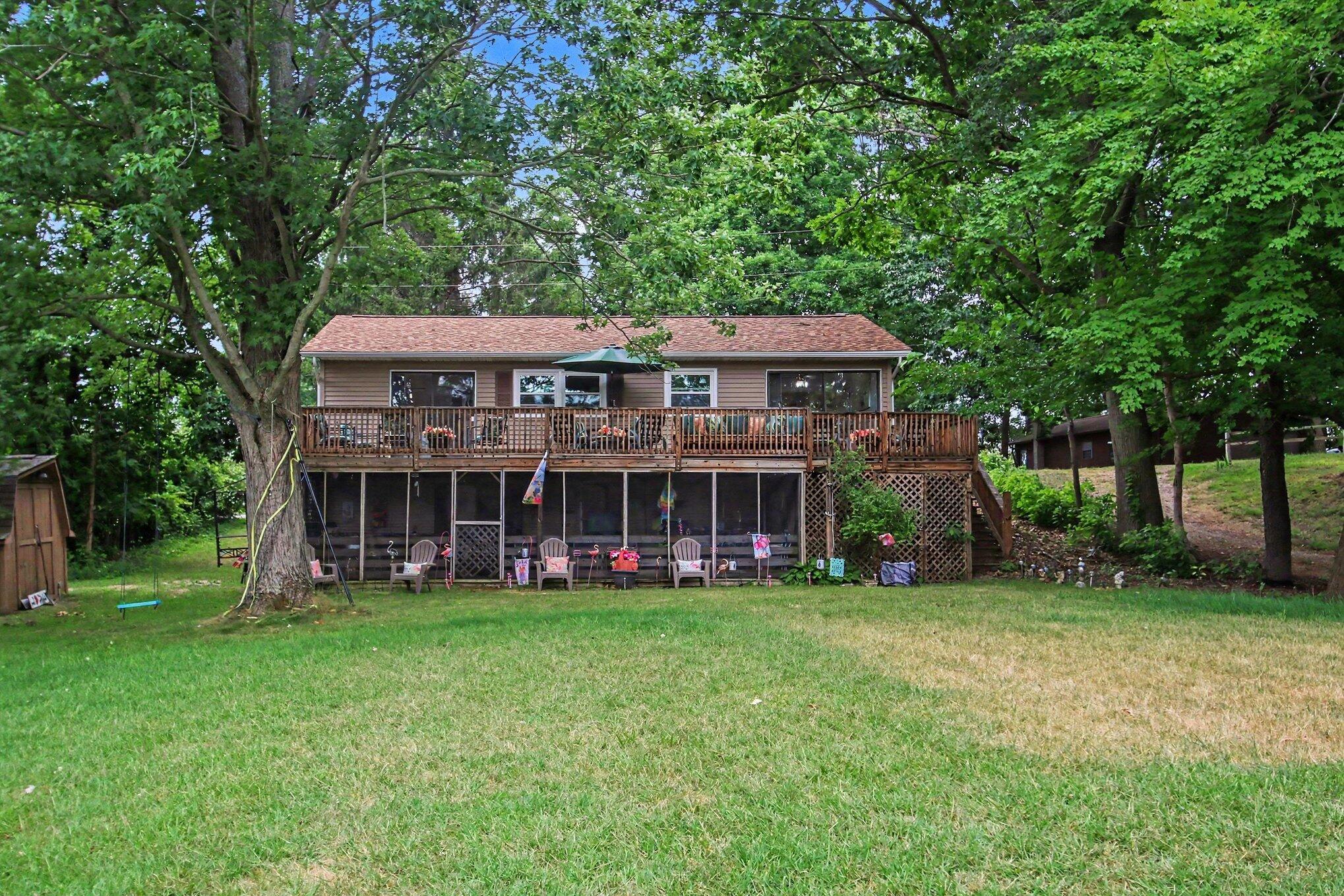 45713 E Peninsula Drive E Grand Junction MI 49056