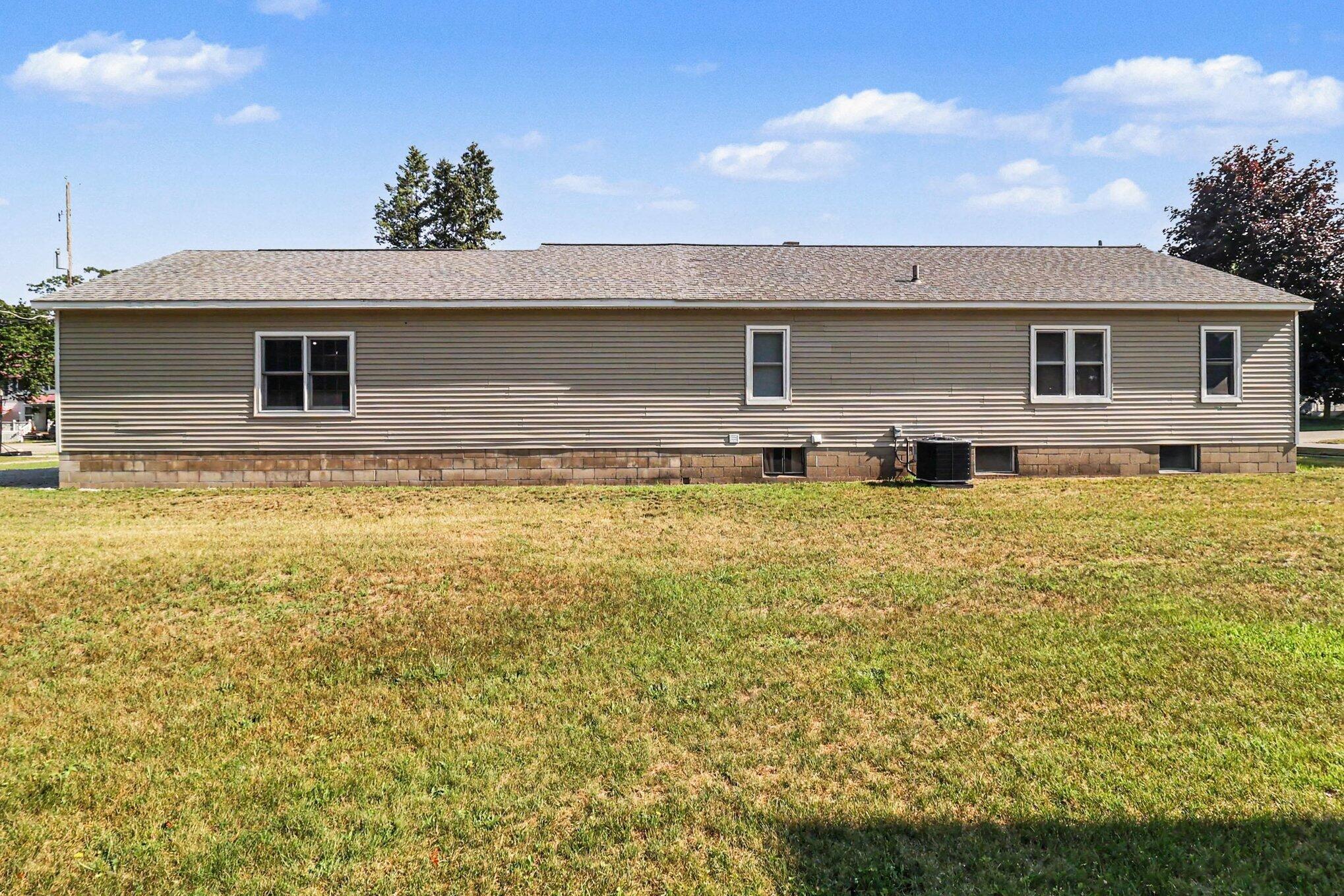 509 N Delia Street Ludington MI 49431