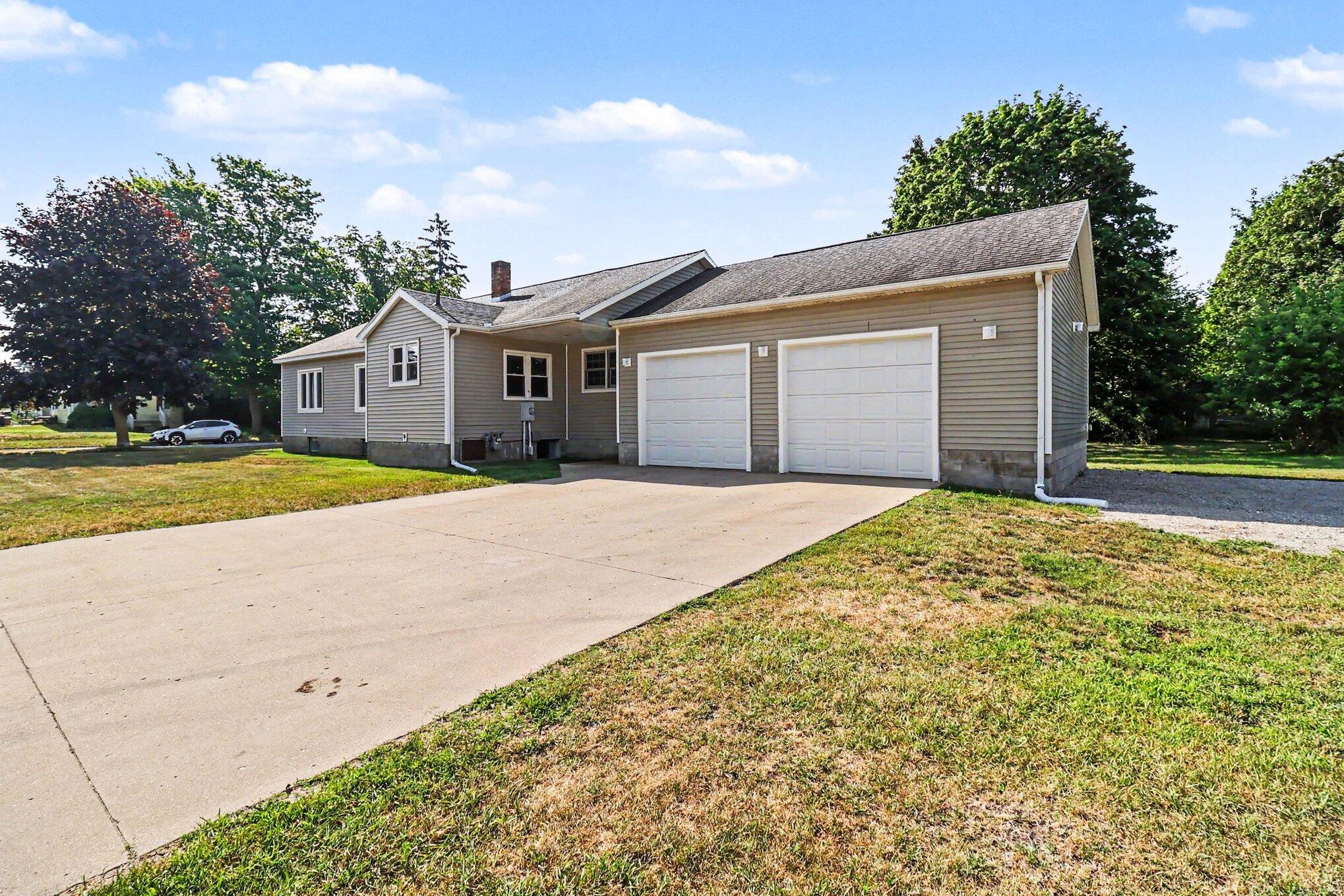 509 N Delia Street Ludington MI 49431
