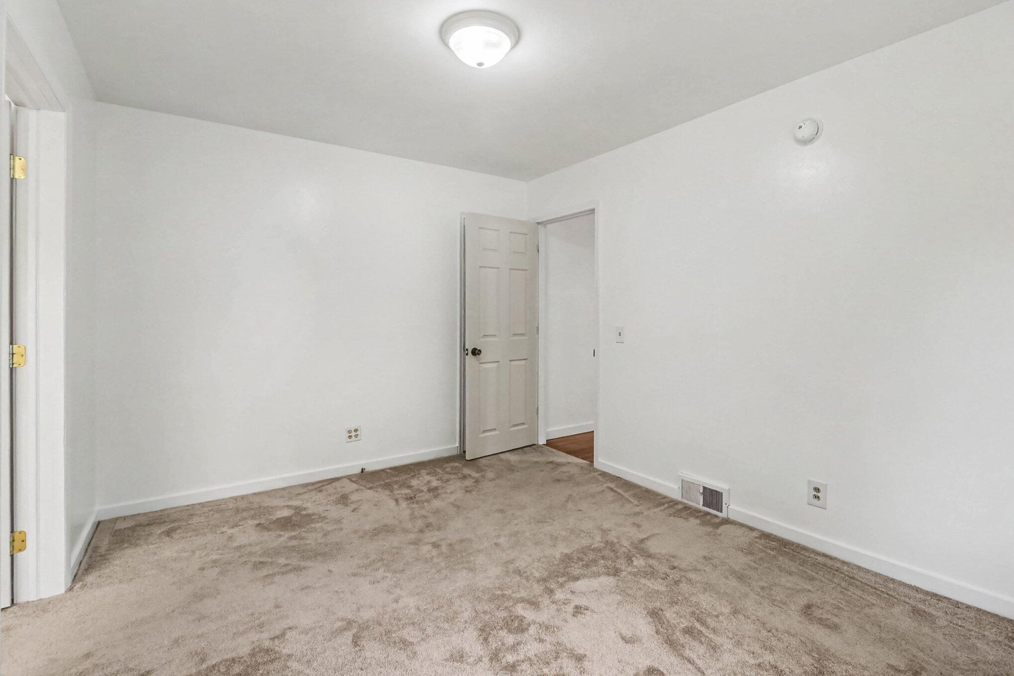 509 N Delia Street Ludington MI 49431