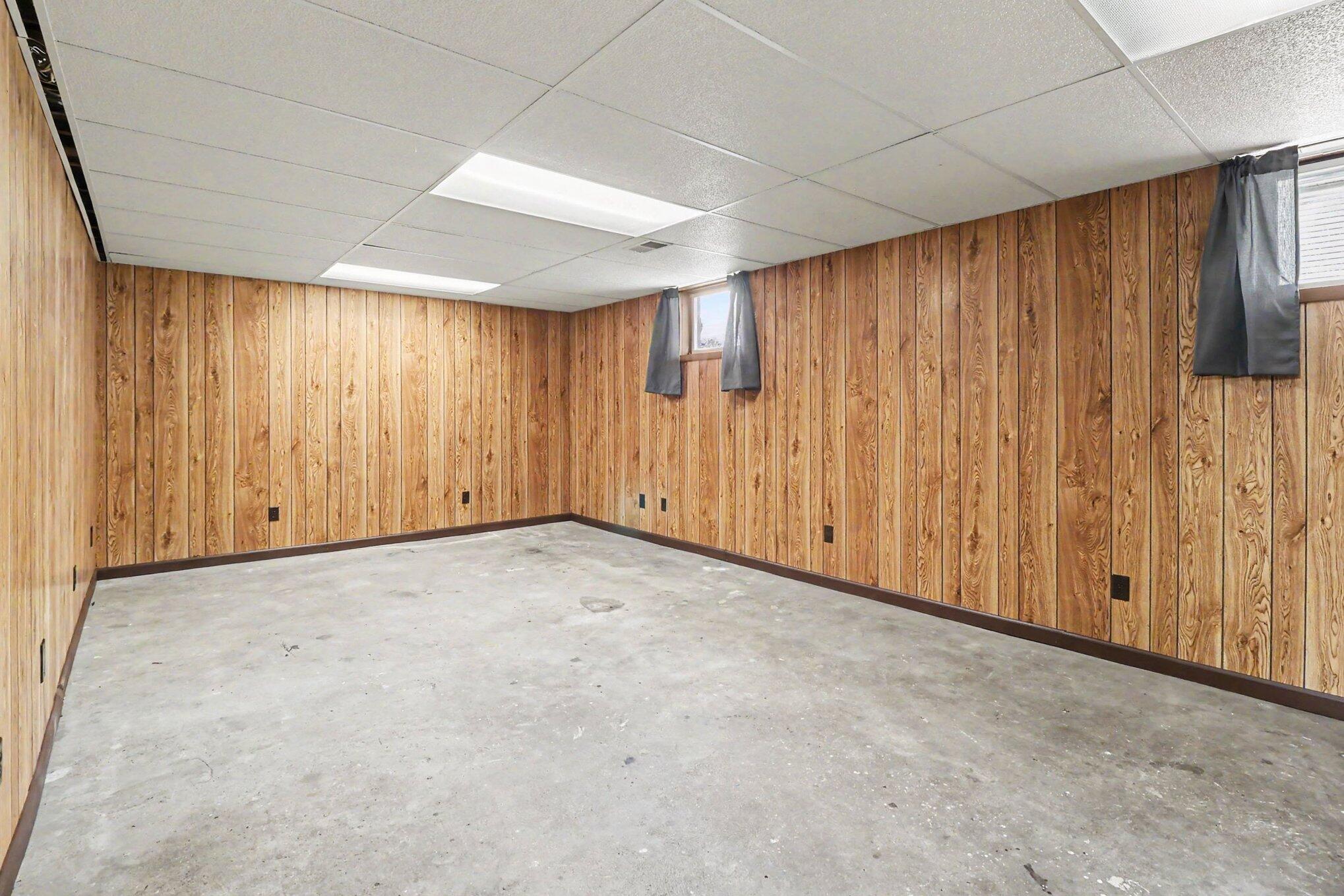 509 N Delia Street Ludington MI 49431