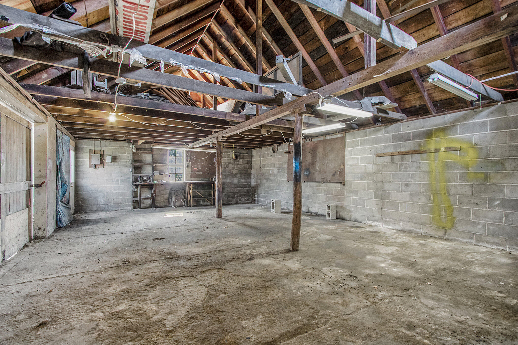 5310 N Branch Road Coloma MI 49038