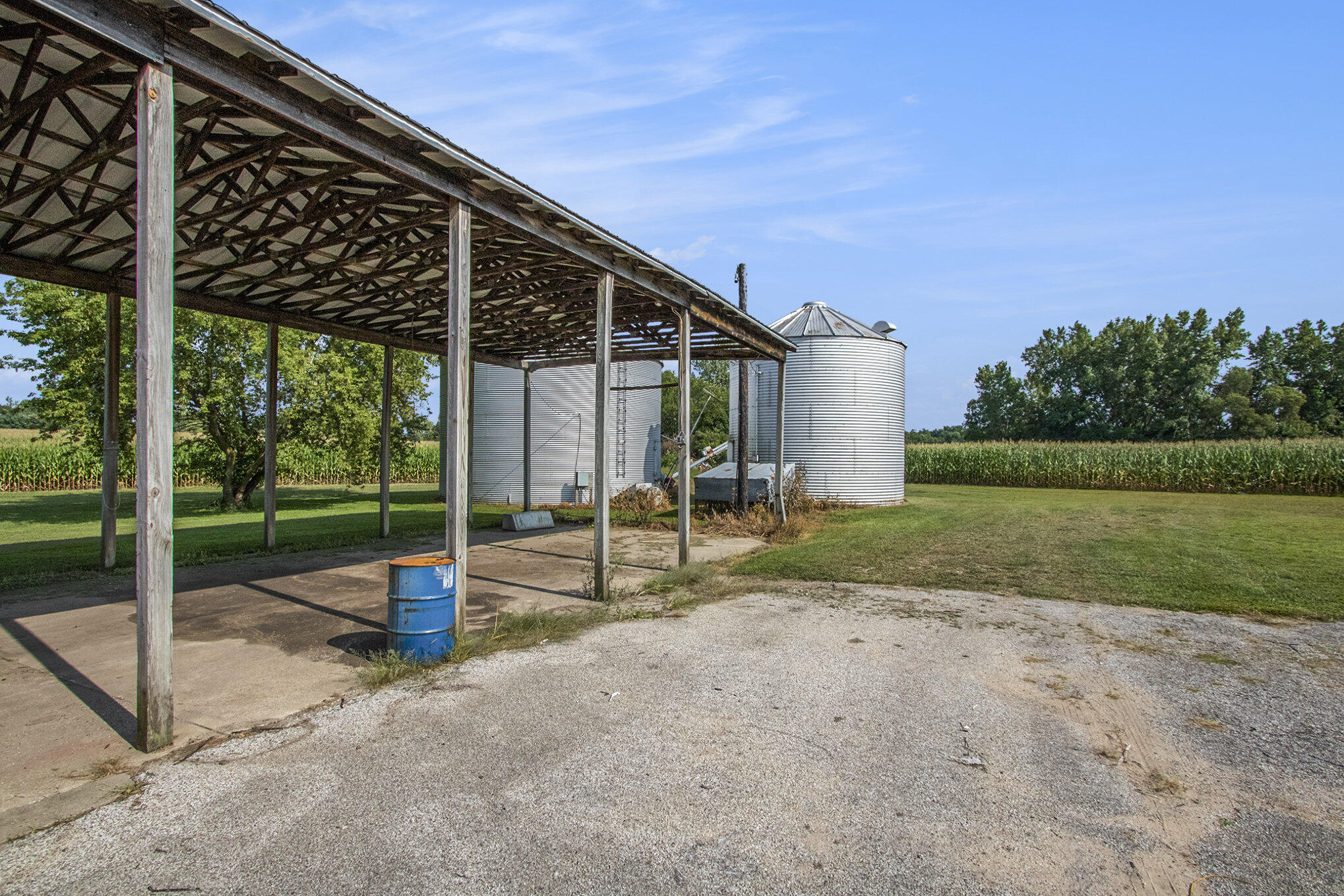 5310 N Branch Road Coloma MI 49038