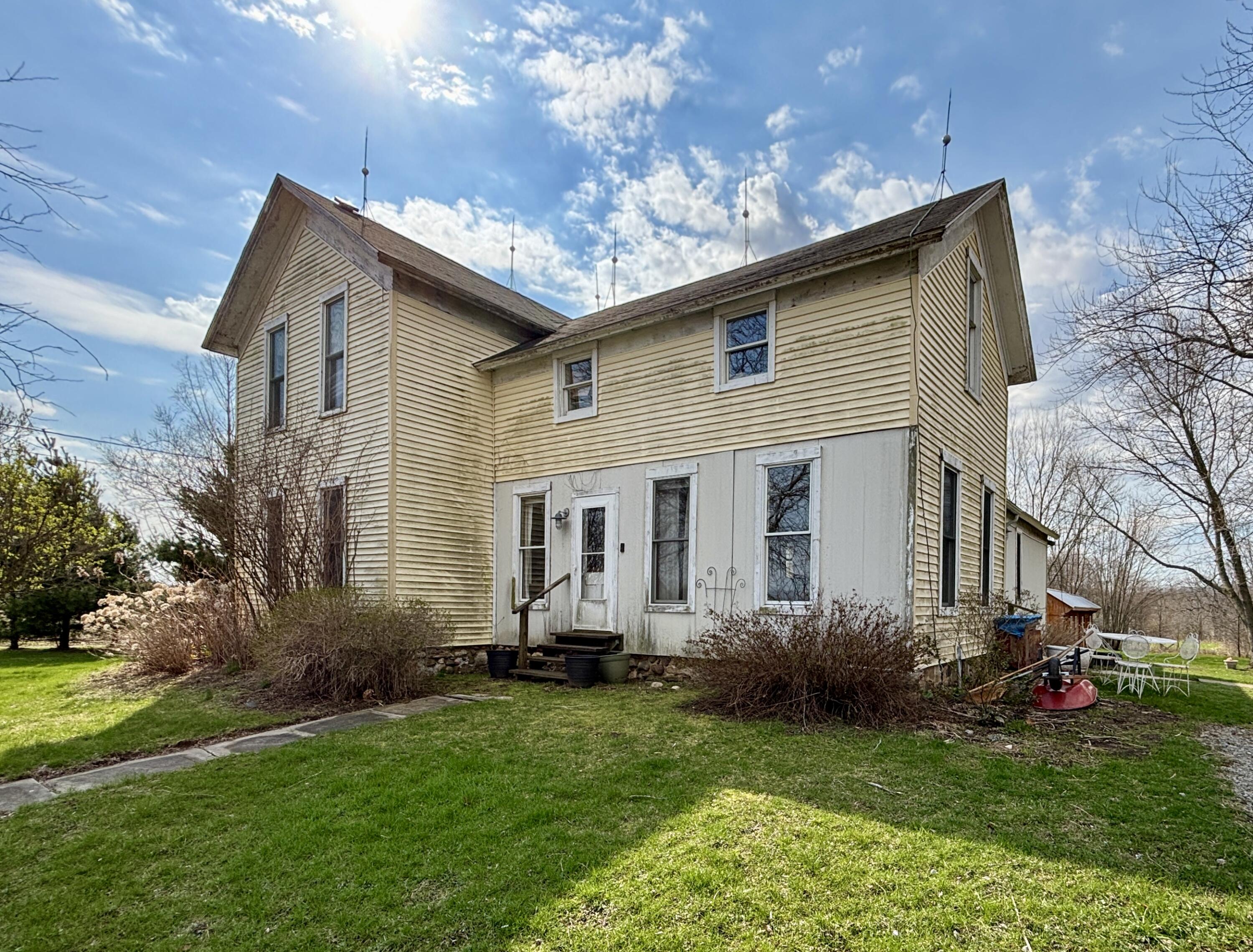 1652 Olive Branch Road Galien MI 49113