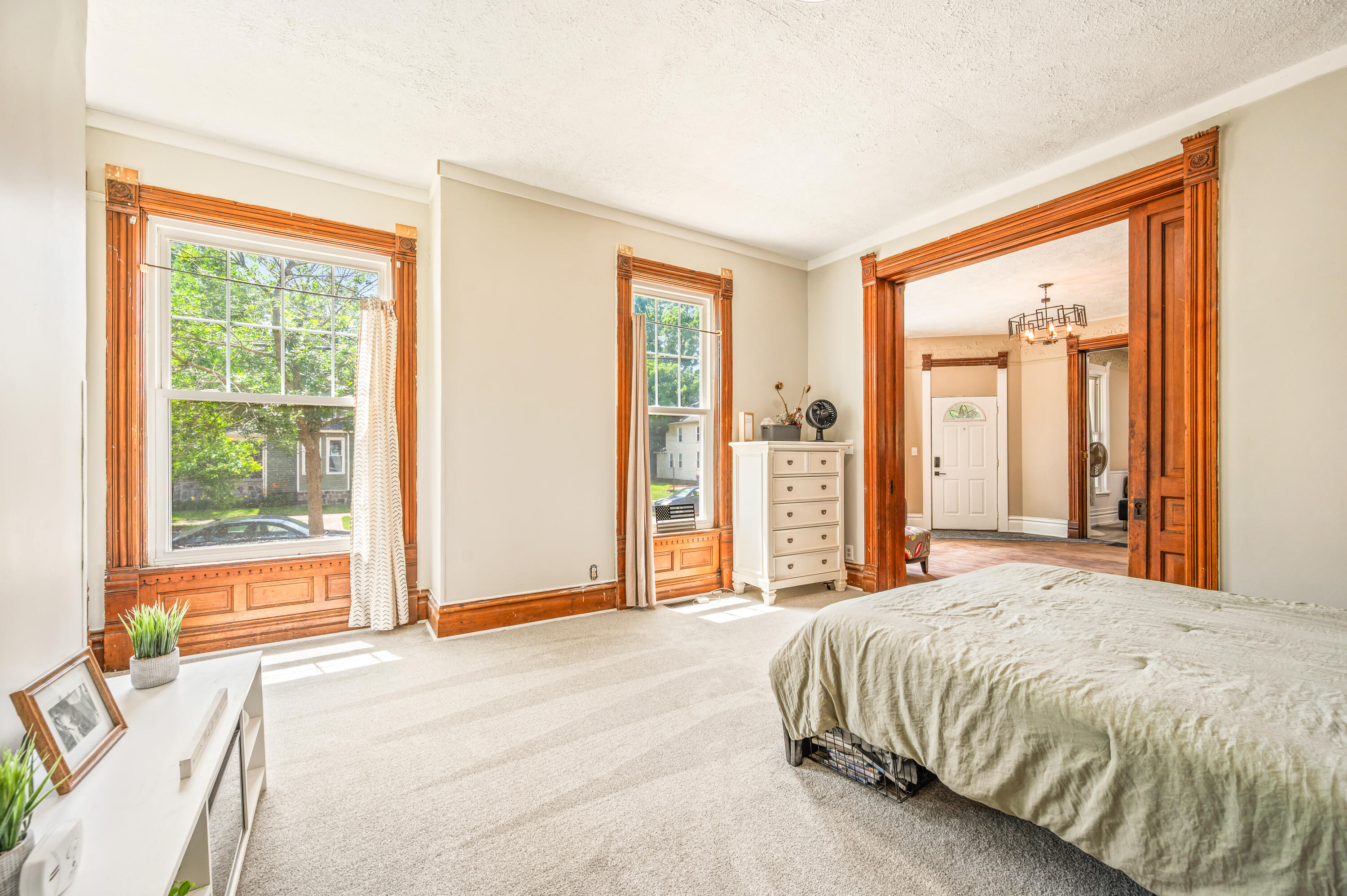 103 National Avenue NW Grand Rapids MI 49504