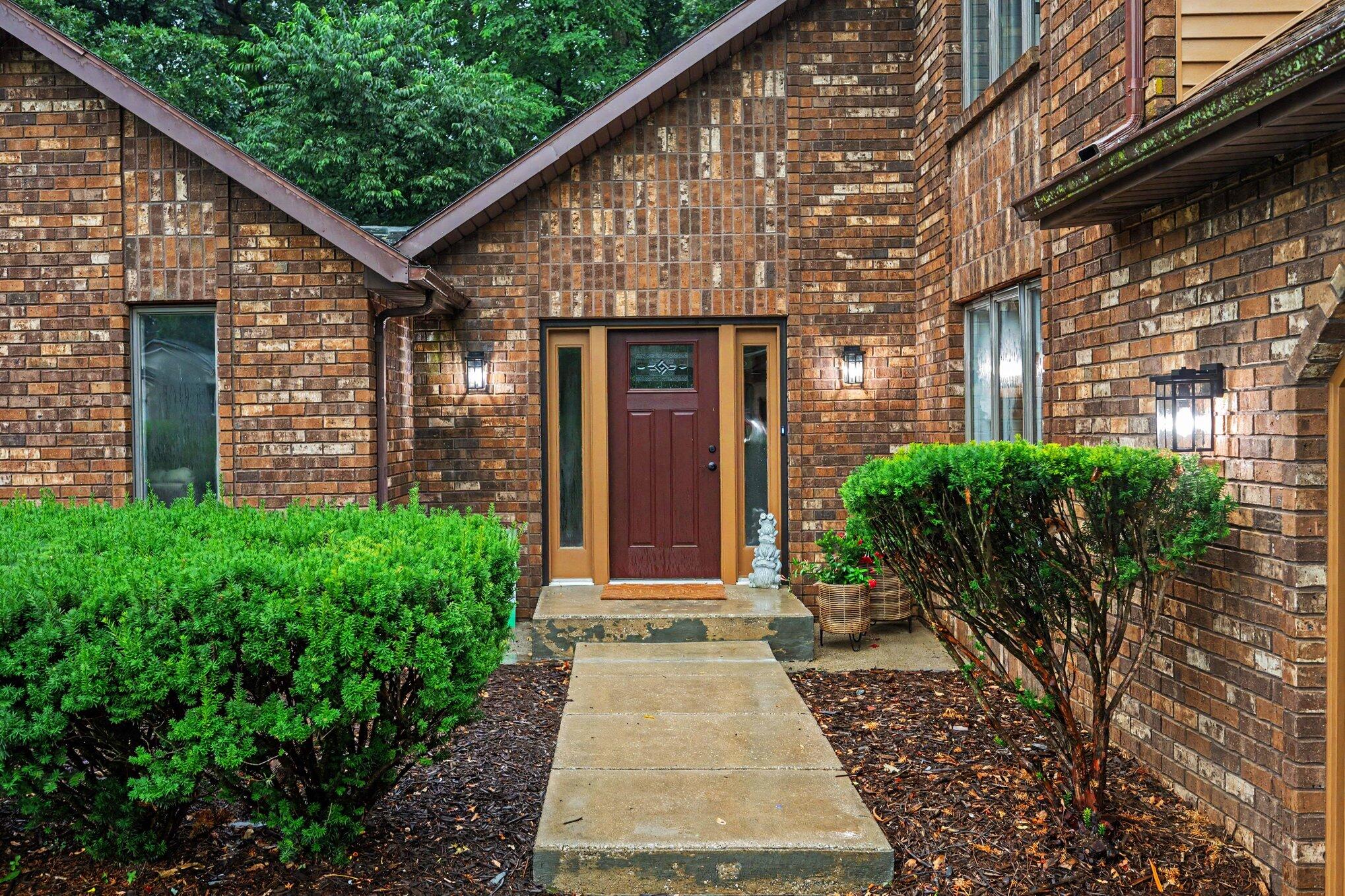 2161 Wild Cherry Lane Kalamazoo MI 49009