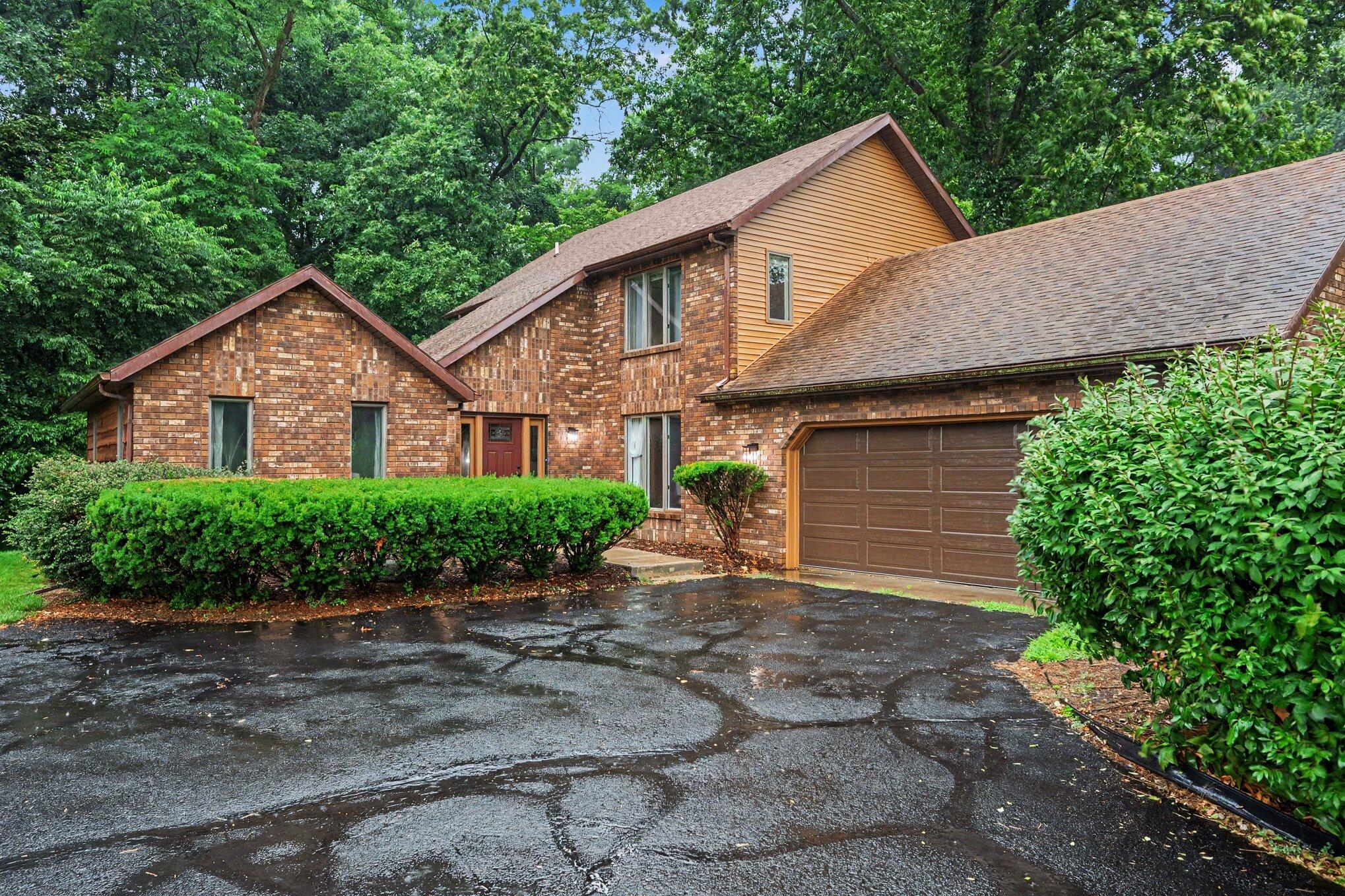 2161 Wild Cherry Lane Kalamazoo MI 49009