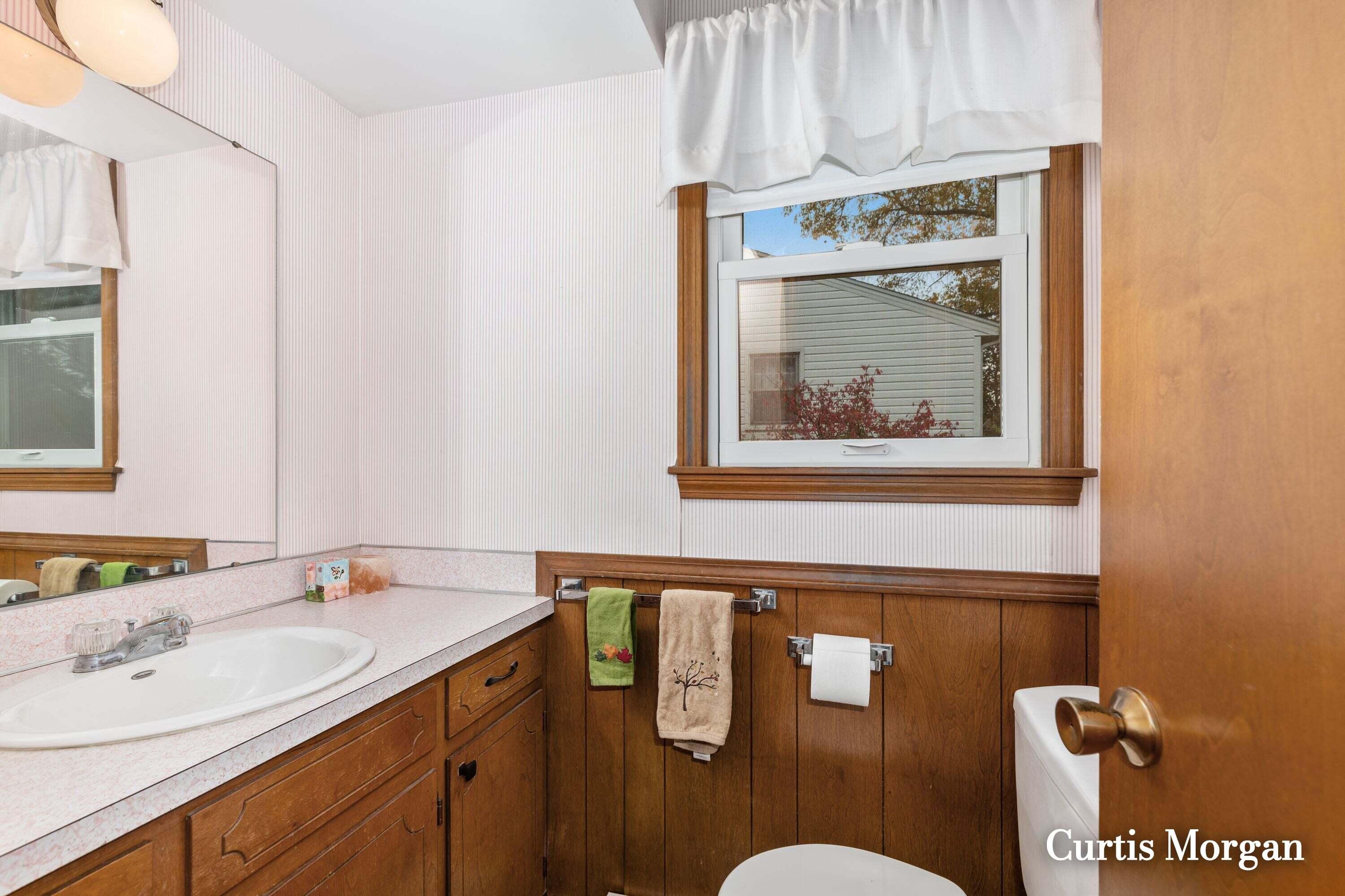 1830 Plymouth Terrace SE Grand Rapids MI 49506