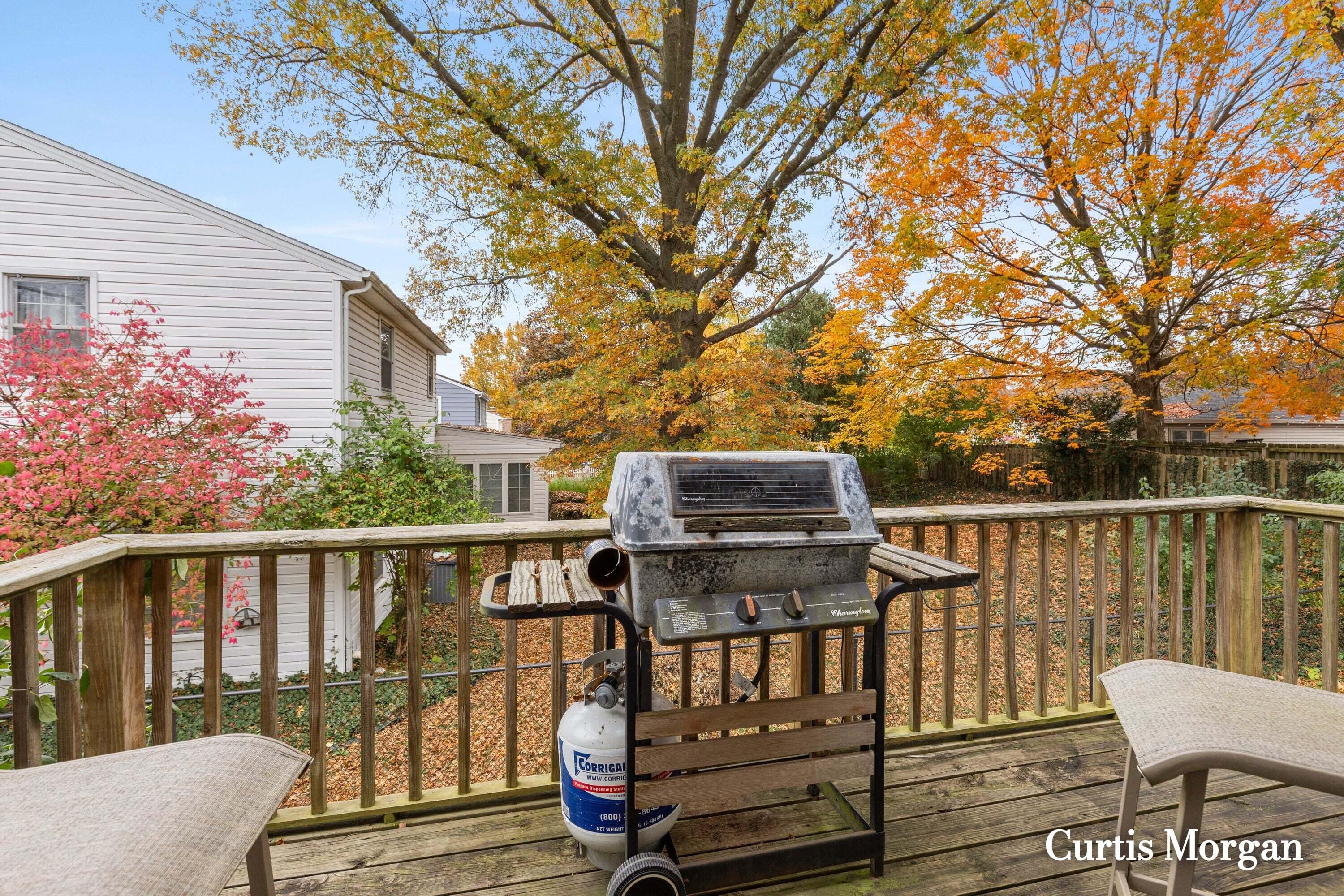 1830 Plymouth Terrace SE Grand Rapids MI 49506