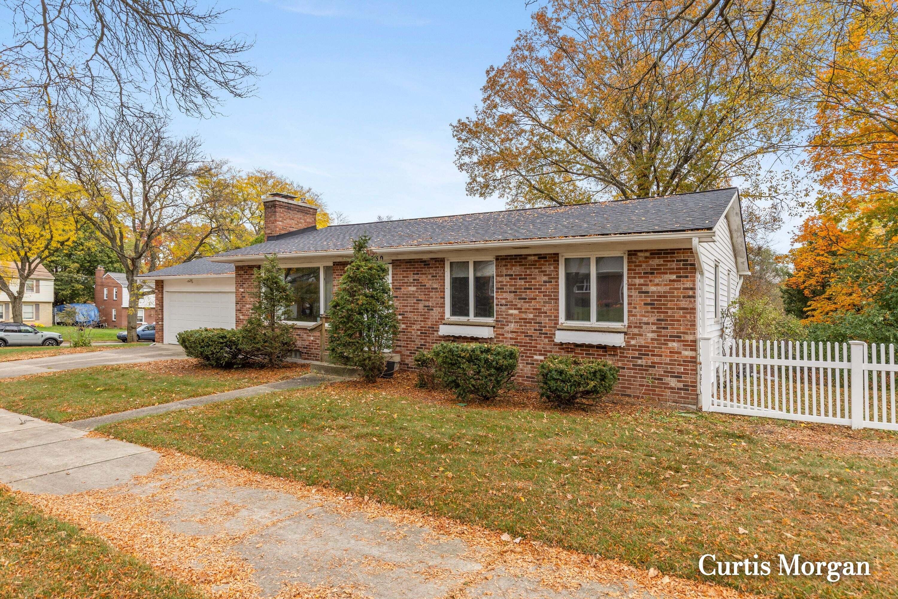 1830 Plymouth Terrace SE Grand Rapids MI 49506