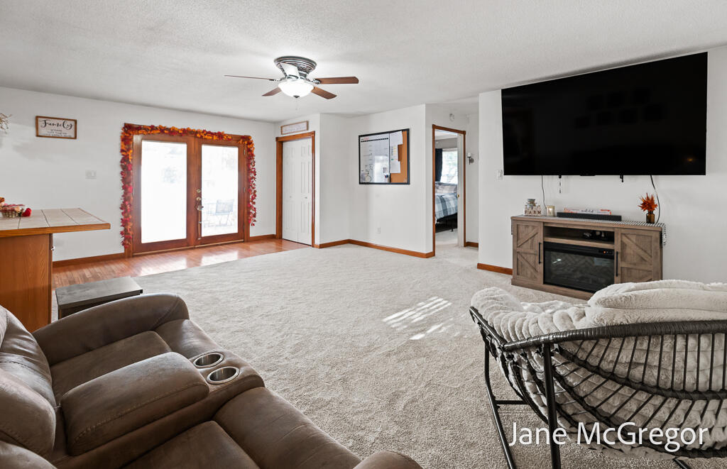 38 N Stewart Street Muskegon MI 49442