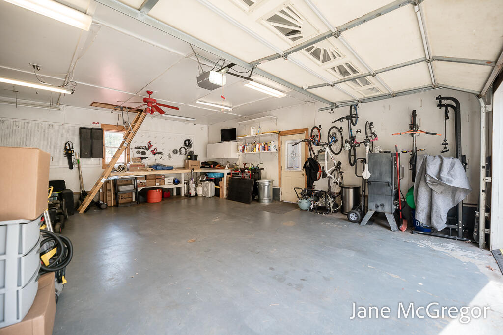 38 N Stewart Street Muskegon MI 49442