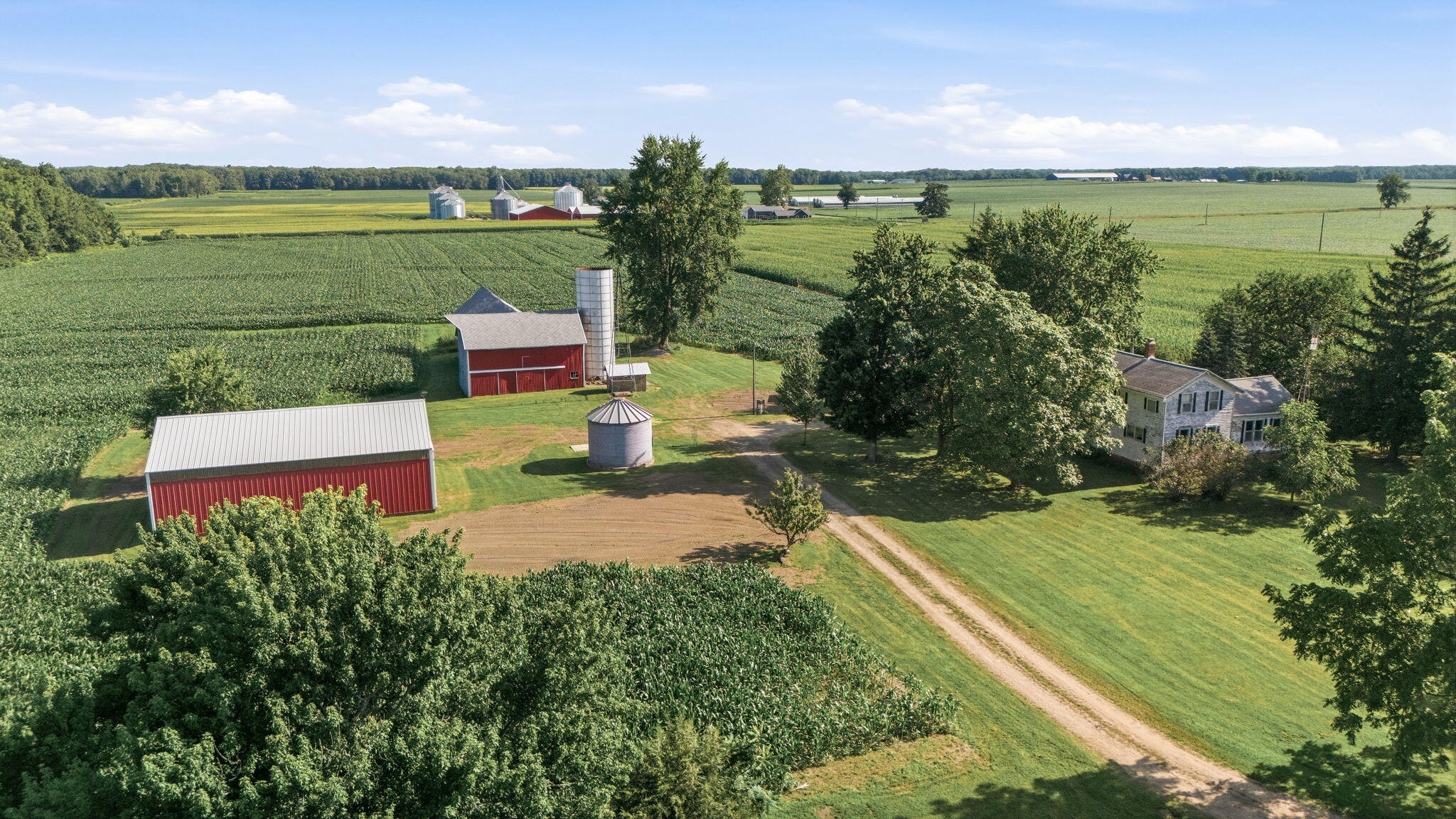 4985 W Gilpin Road Three Oaks MI 49128