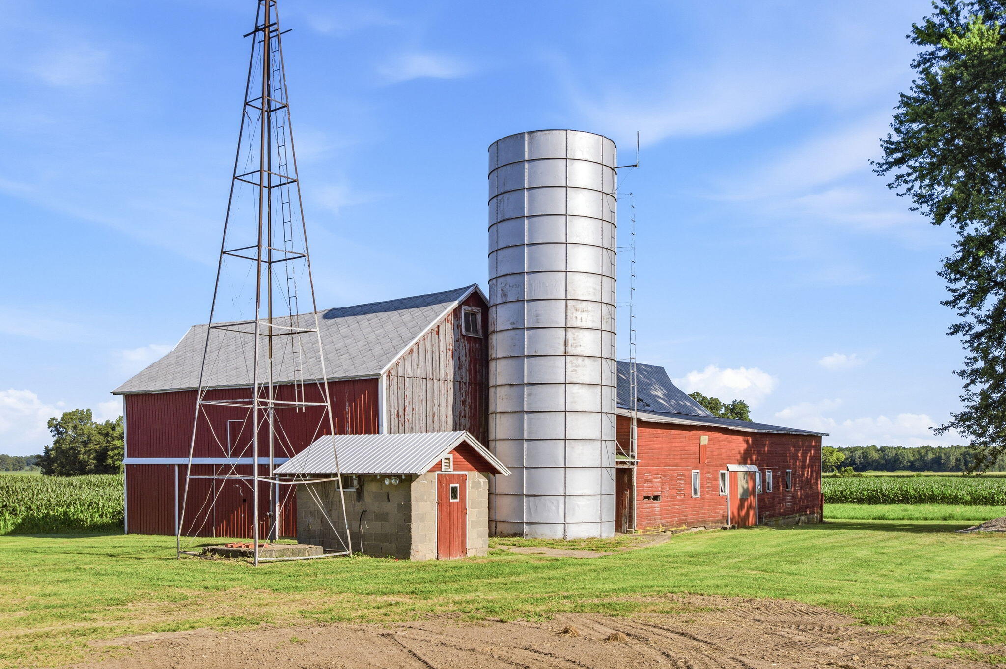 4985 W Gilpin Road Three Oaks MI 49128