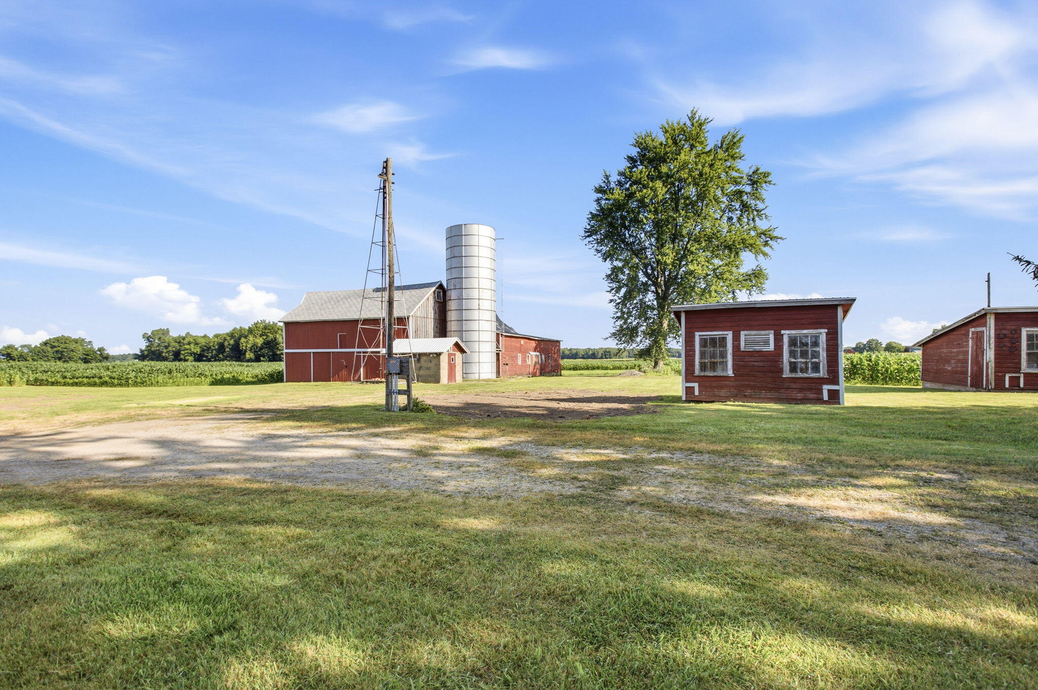 4985 W Gilpin Road Three Oaks MI 49128
