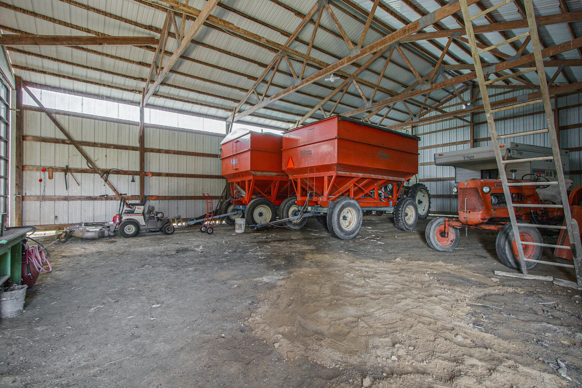 4985 W Gilpin Road Three Oaks MI 49128