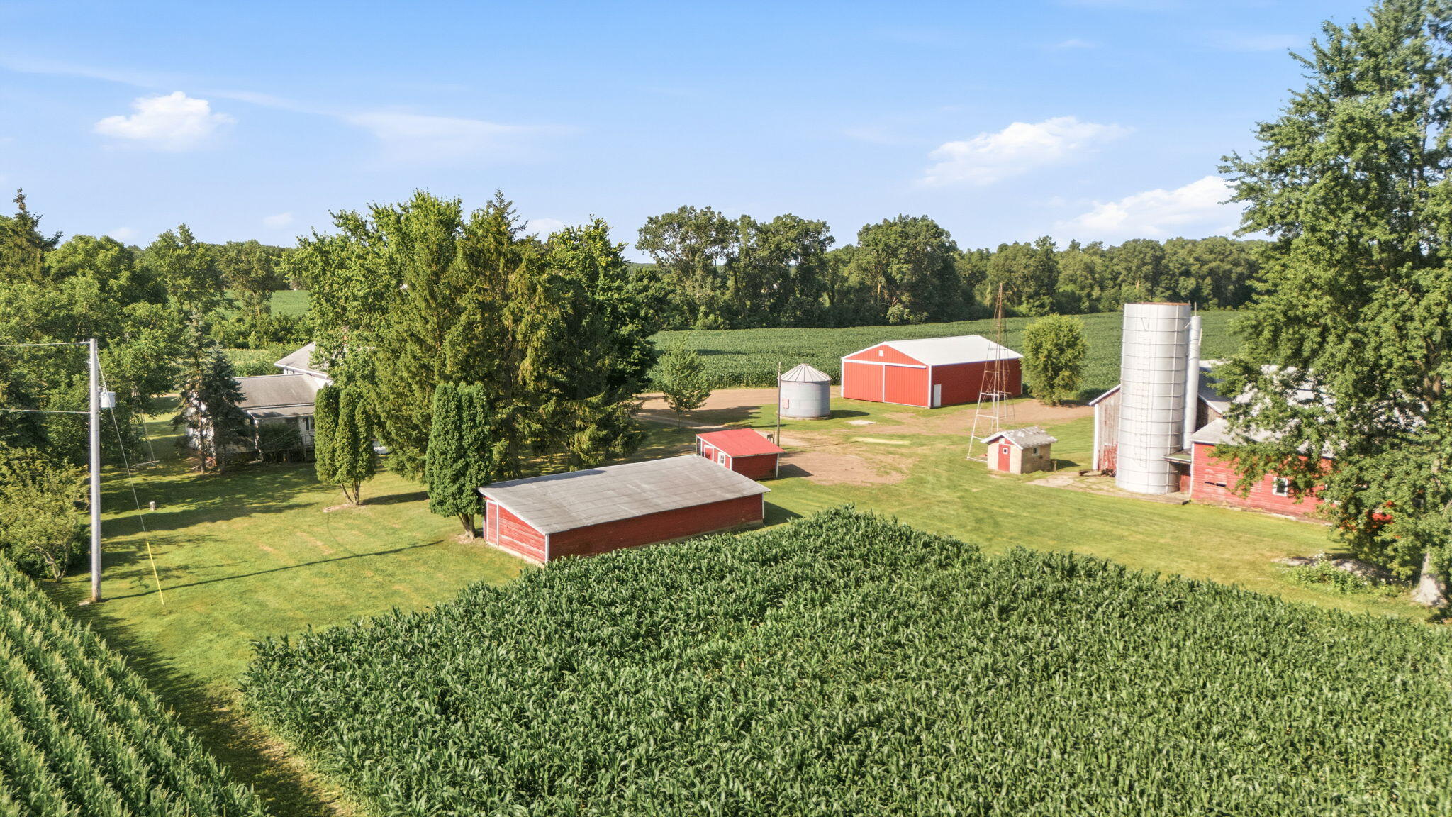 4985 W Gilpin Road Three Oaks MI 49128