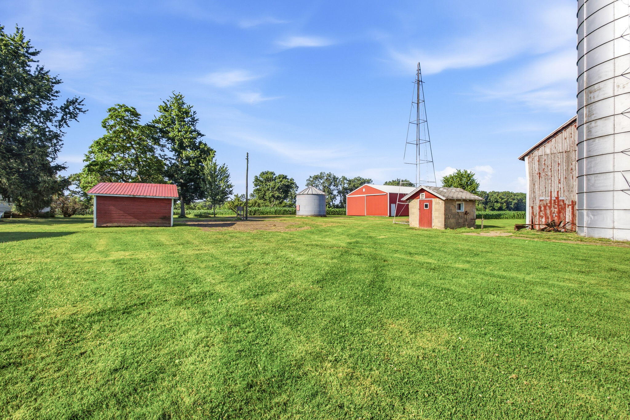 4985 W Gilpin Road Three Oaks MI 49128