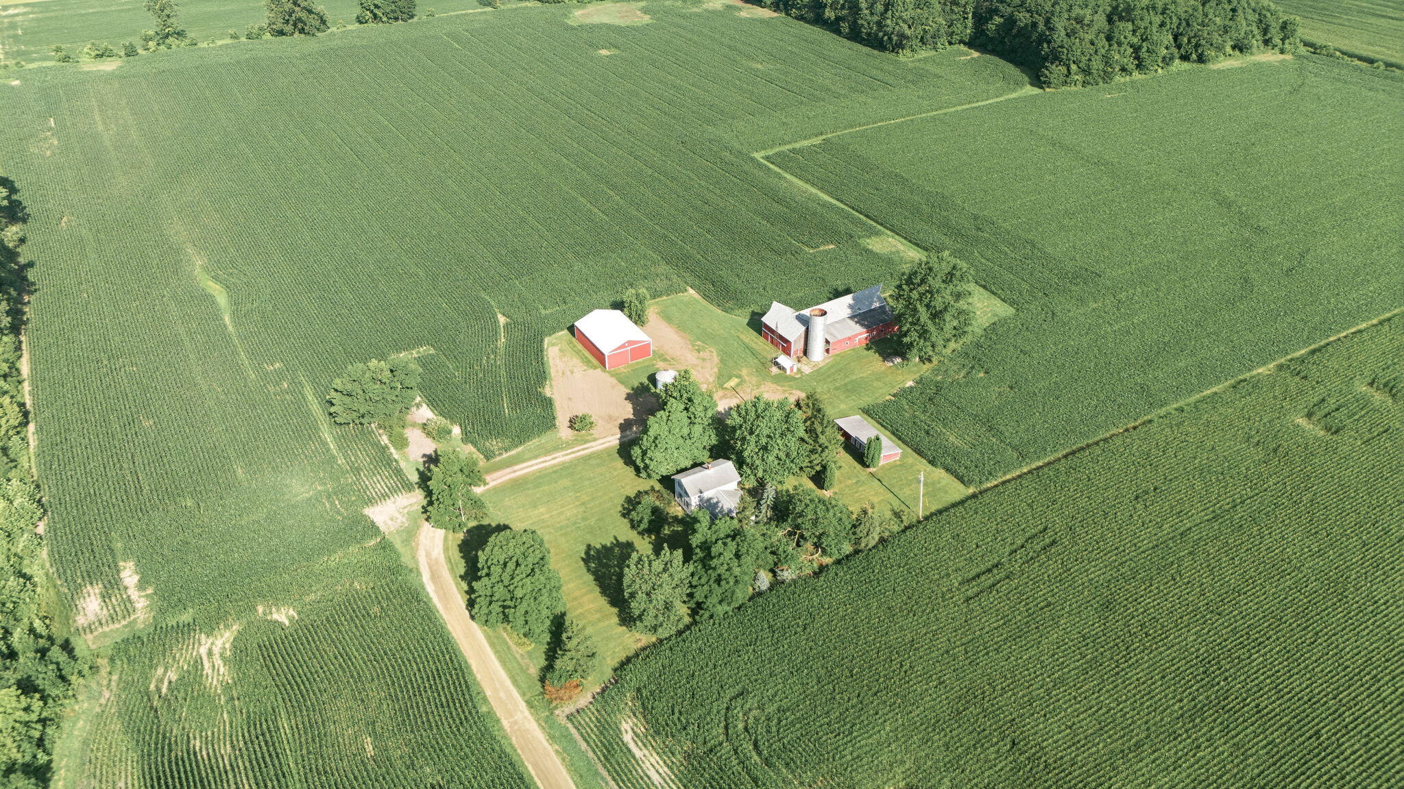 4985 W Gilpin Road Three Oaks MI 49128