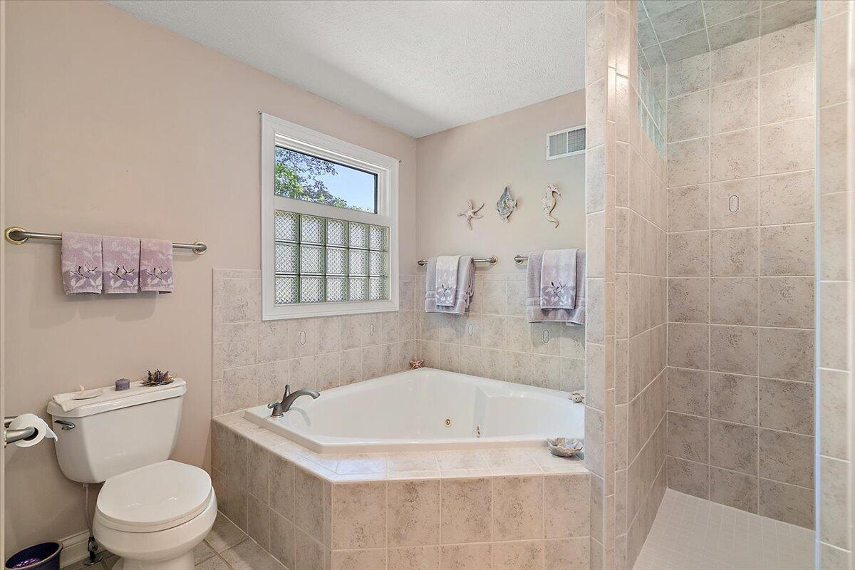 71370 Forest Eagle Lane Niles MI 49120