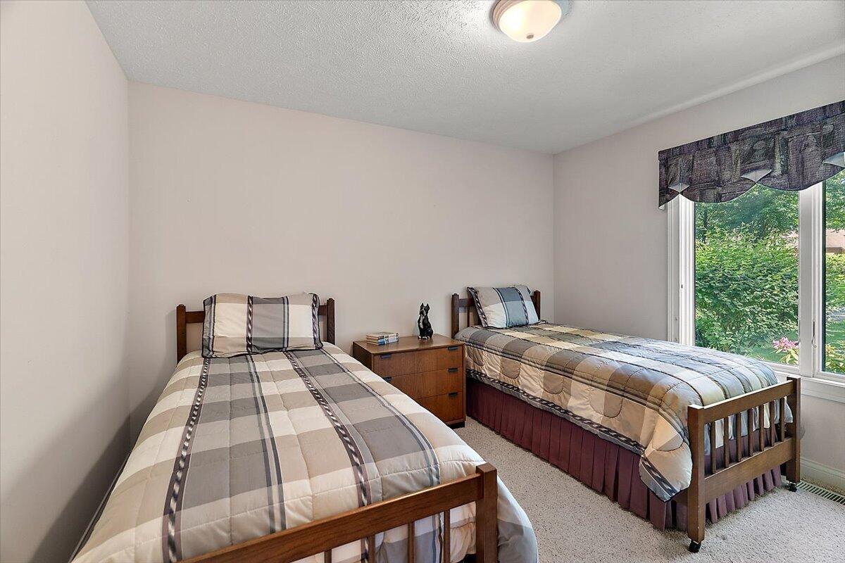 71370 Forest Eagle Lane Niles MI 49120