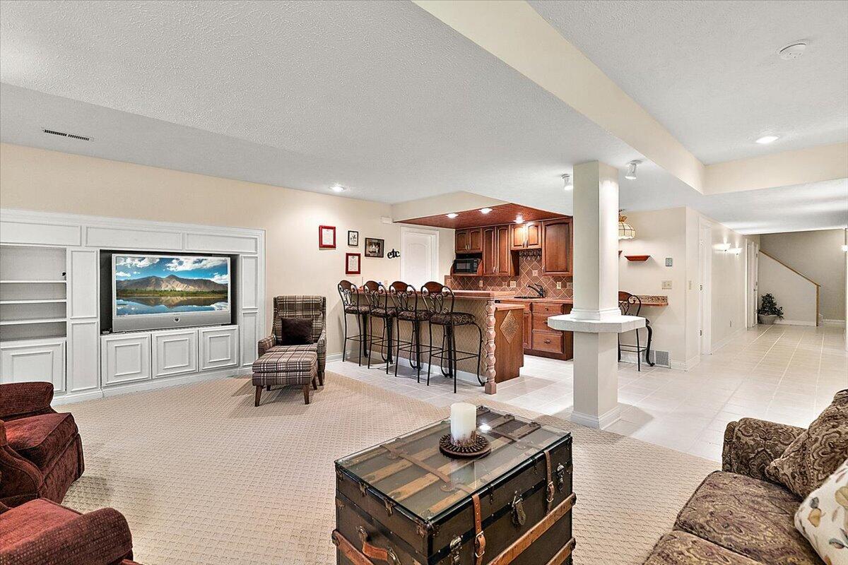 71370 Forest Eagle Lane Niles MI 49120