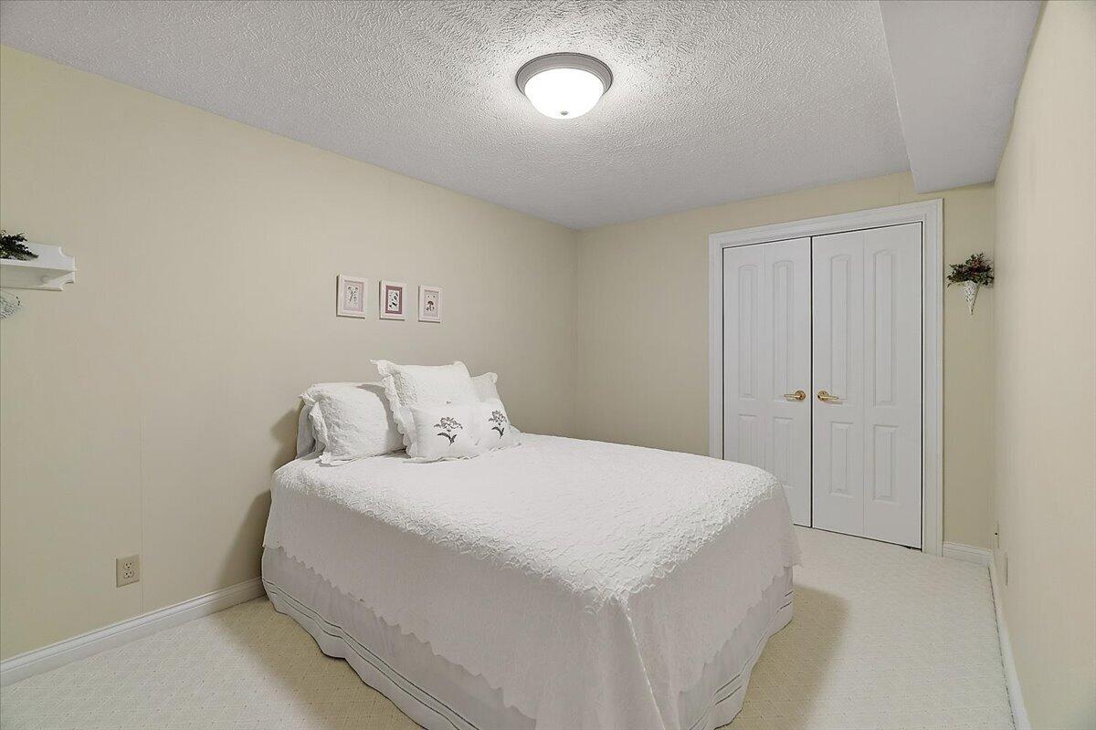 71370 Forest Eagle Lane Niles MI 49120
