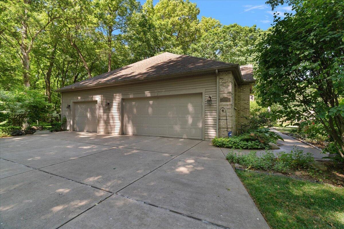 71370 Forest Eagle Lane Niles MI 49120