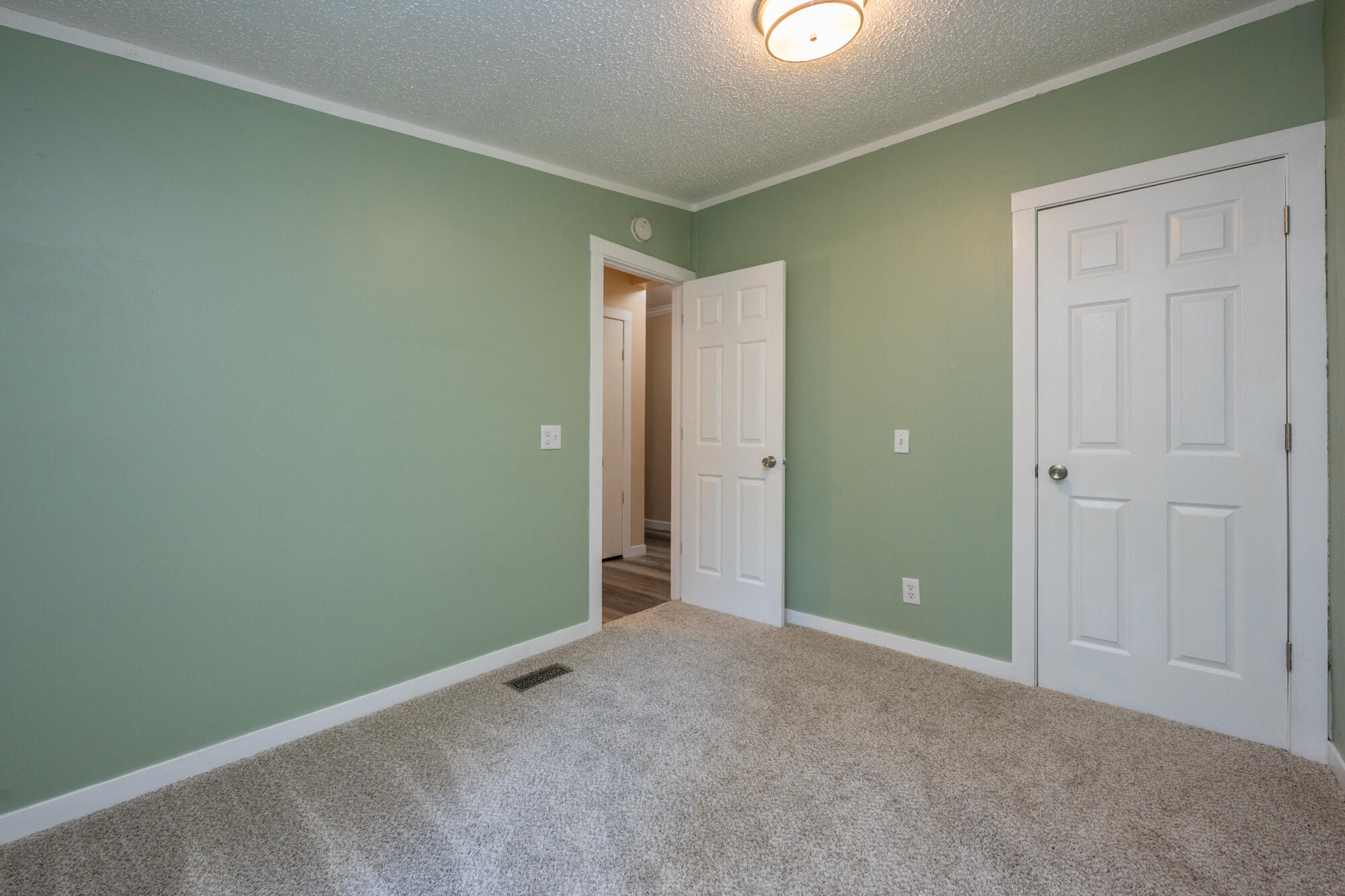4739 Wil-o-paw Drive Coloma MI 49038