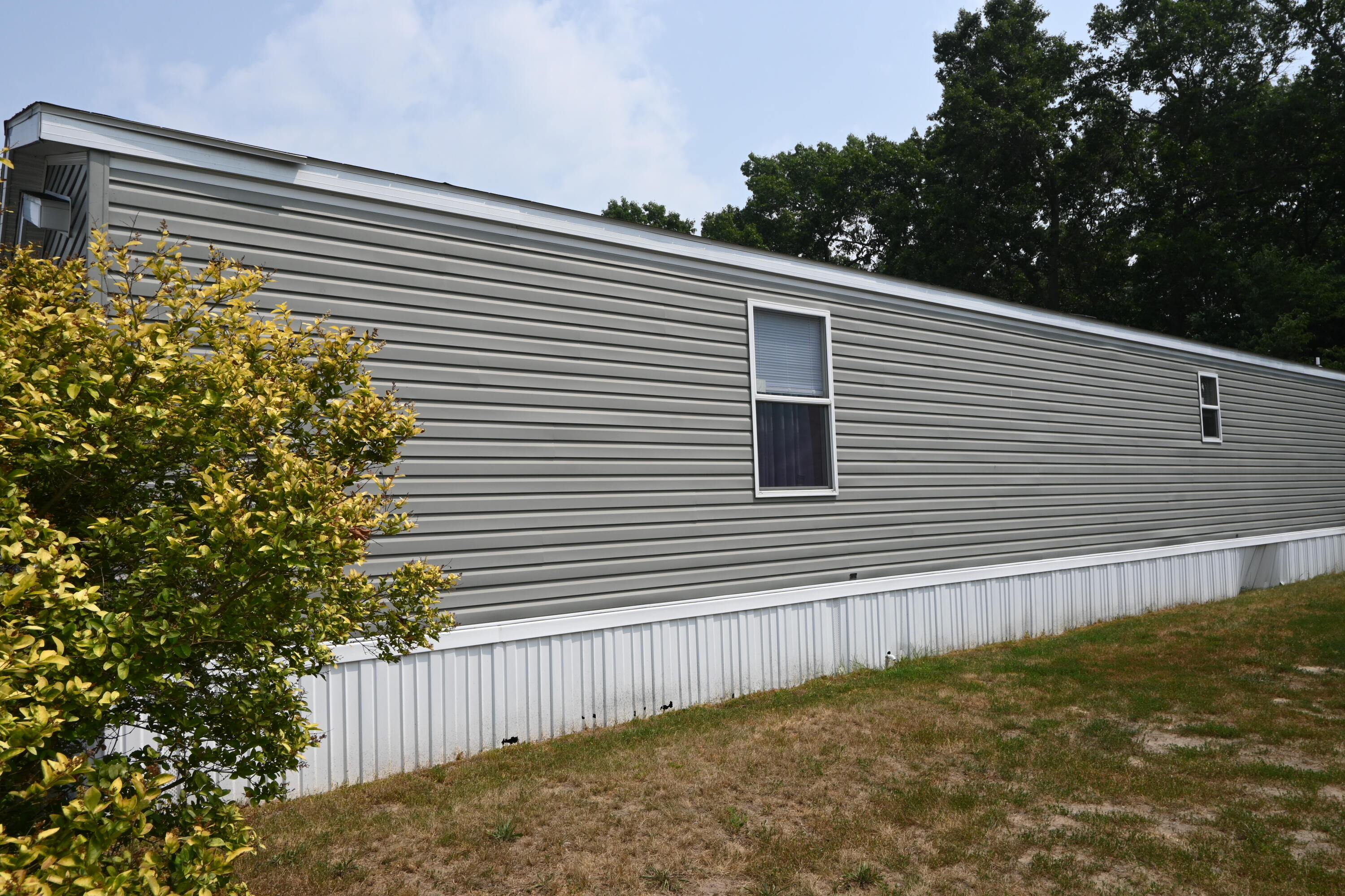 1463 Kenora Street Norton Shores MI 49444