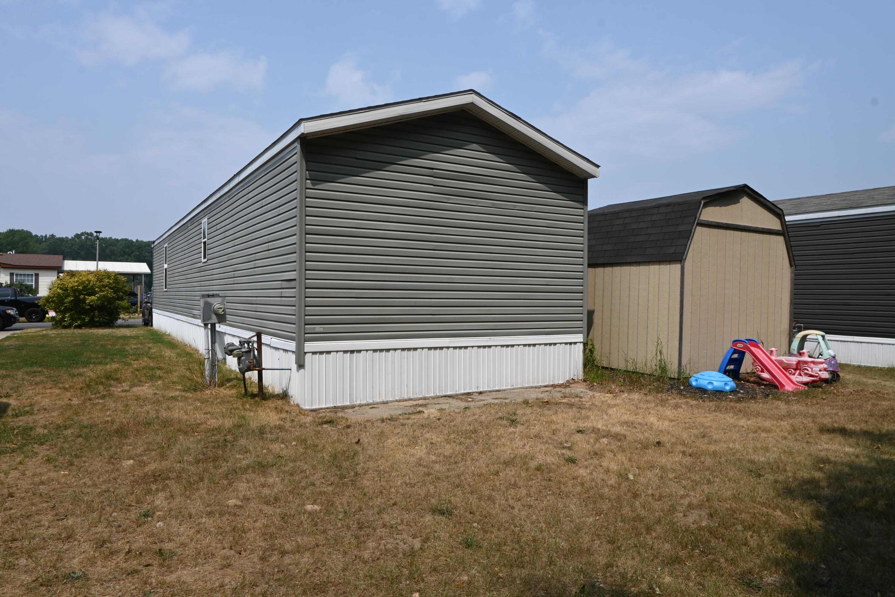 1463 Kenora Street Norton Shores MI 49444