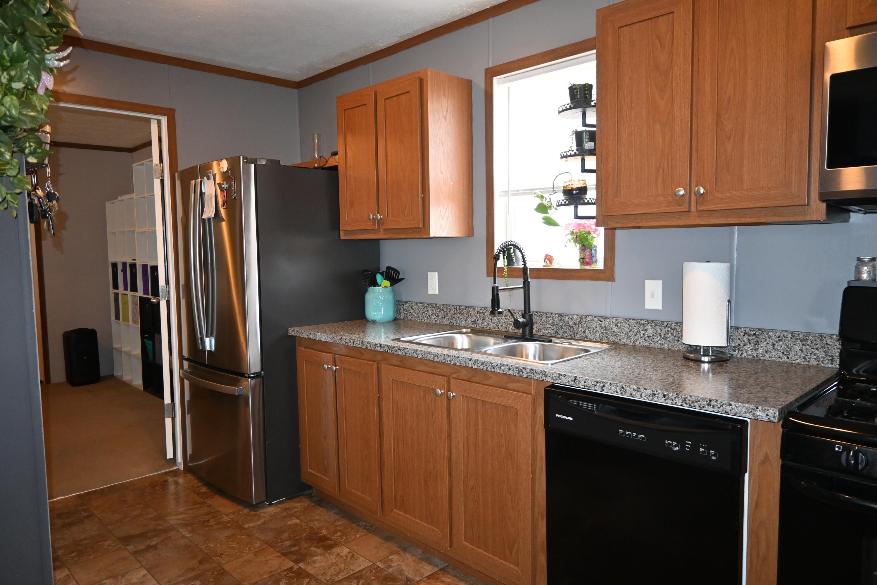 1463 Kenora Street Norton Shores MI 49444