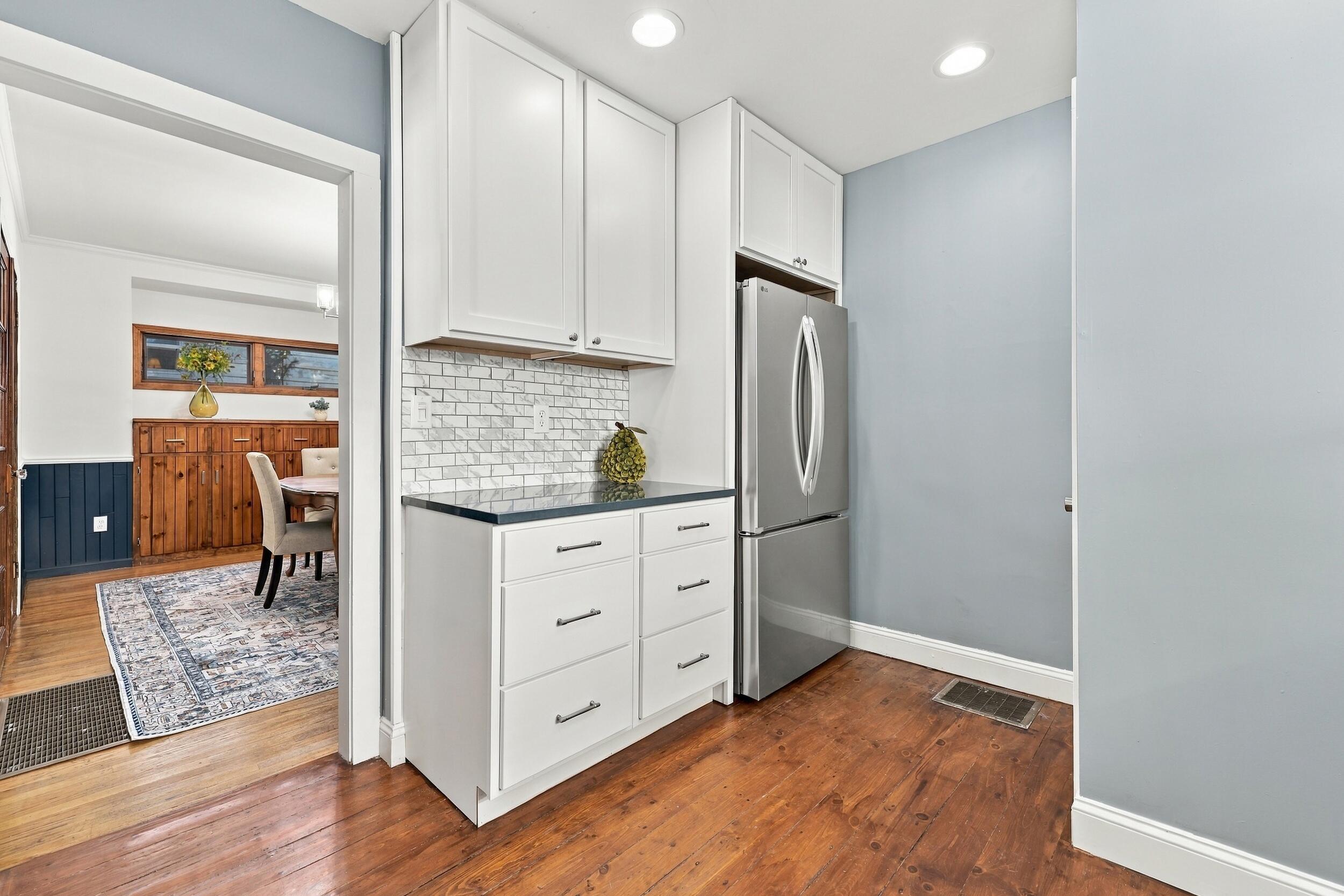 324 Gladstone Drive SE East Grand Rapids MI 49506