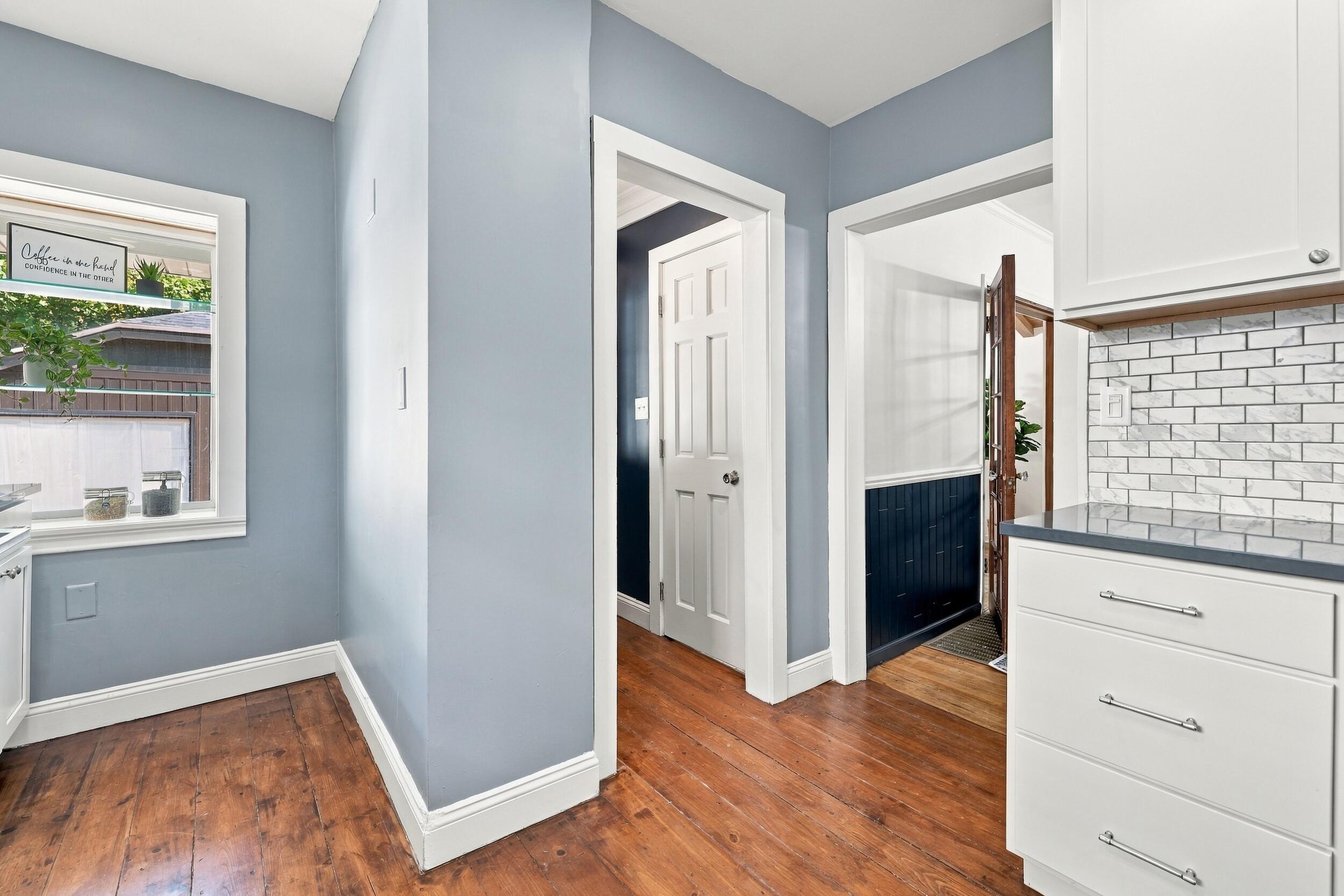 324 Gladstone Drive SE East Grand Rapids MI 49506