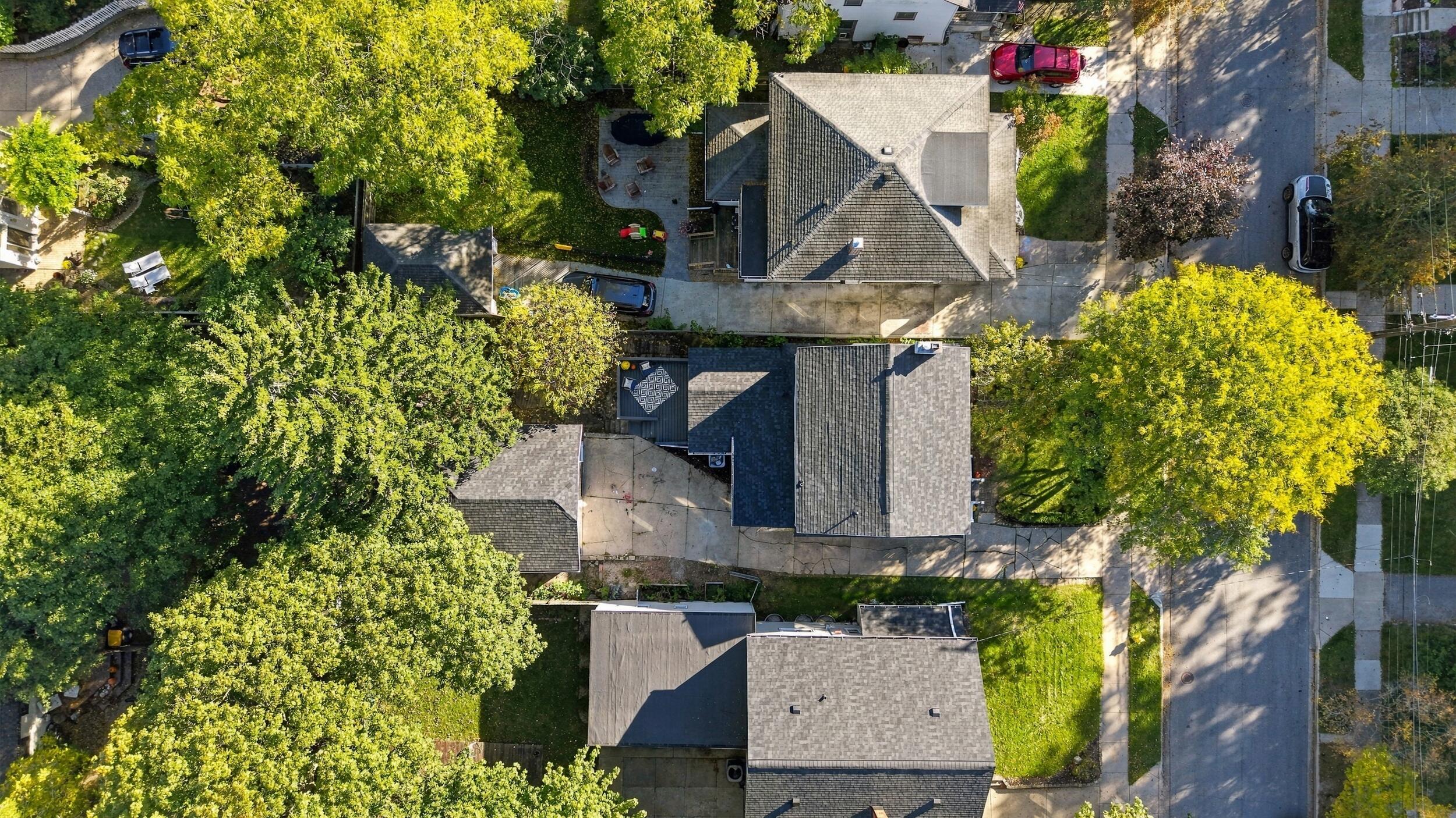 324 Gladstone Drive SE East Grand Rapids MI 49506