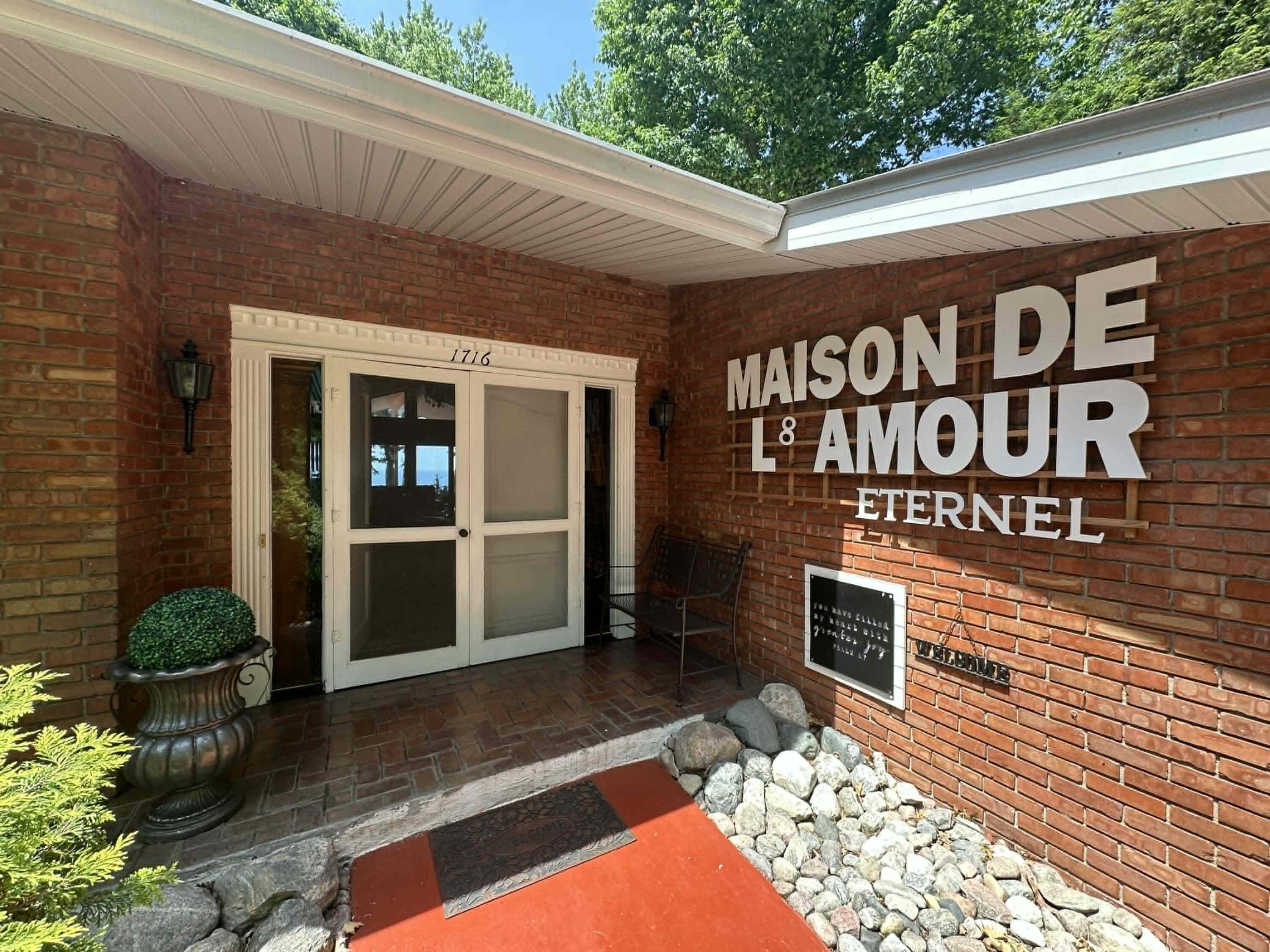 1716 W Benson Road Benton Harbor MI 49022