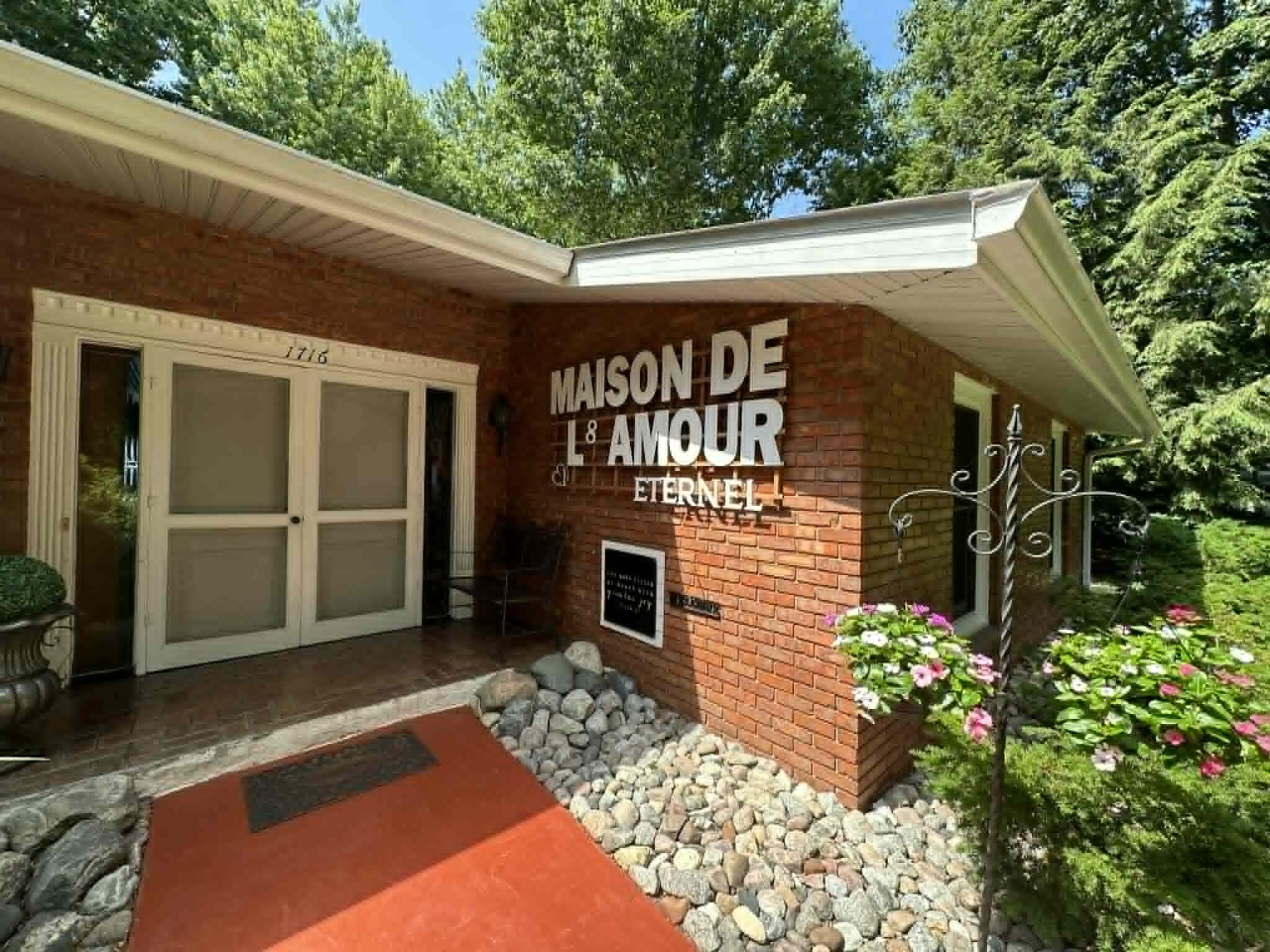 1716 W Benson Road Benton Harbor MI 49022