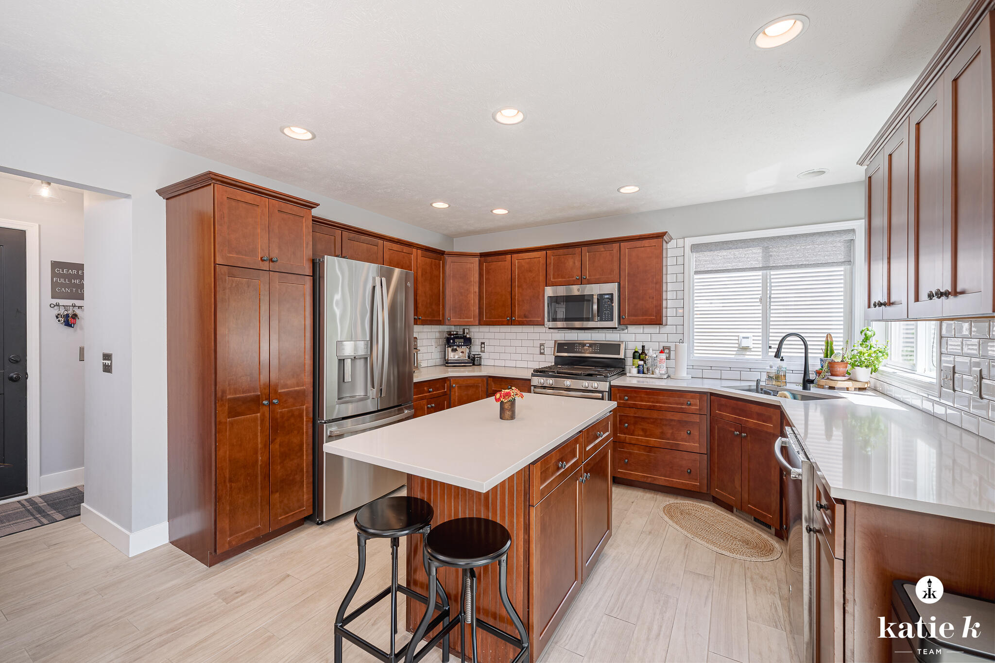 3432 Mason Ridge Drive NE Grand Rapids MI 49525